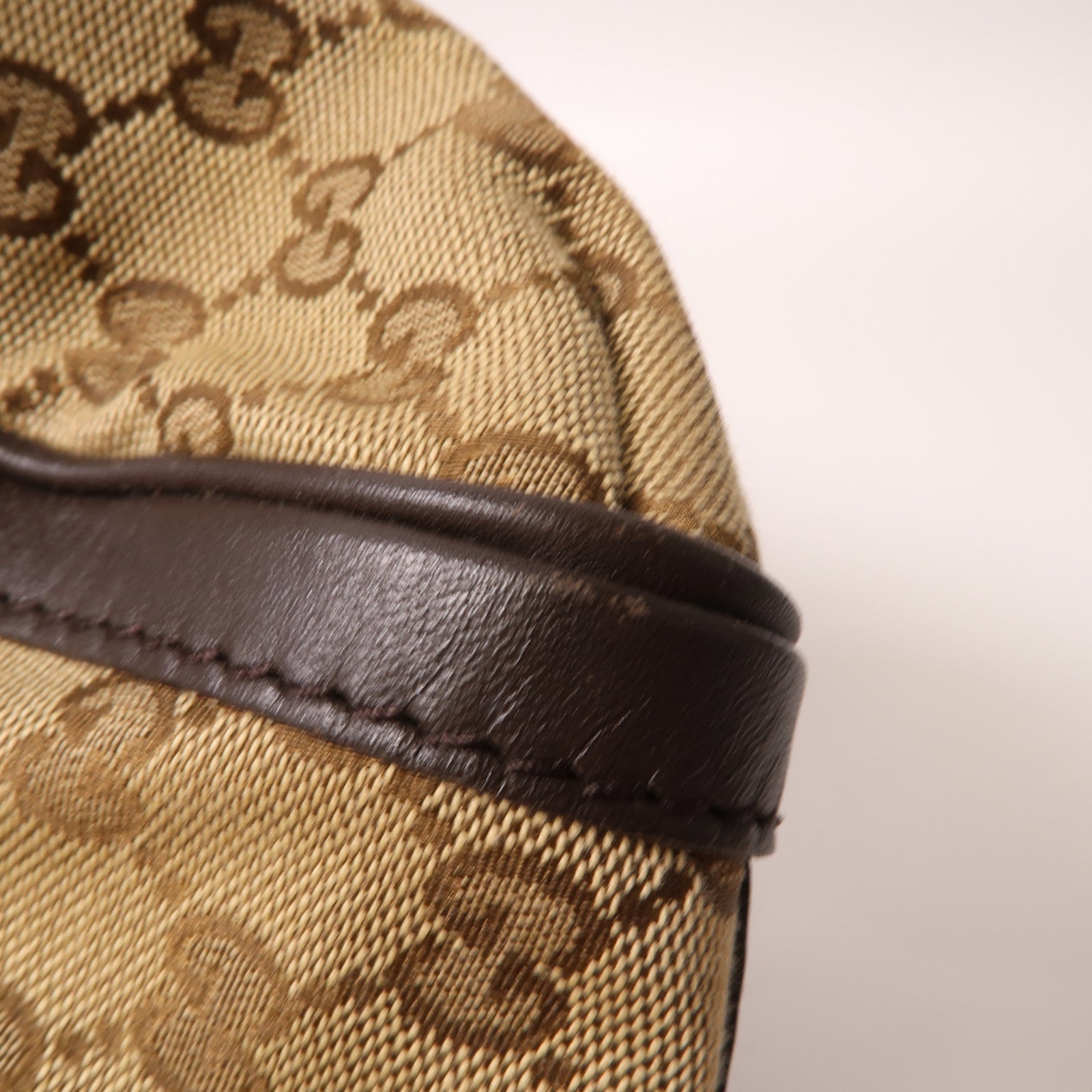 GUCCI 帆布Shoulder Bag金扣肩背袋啡色