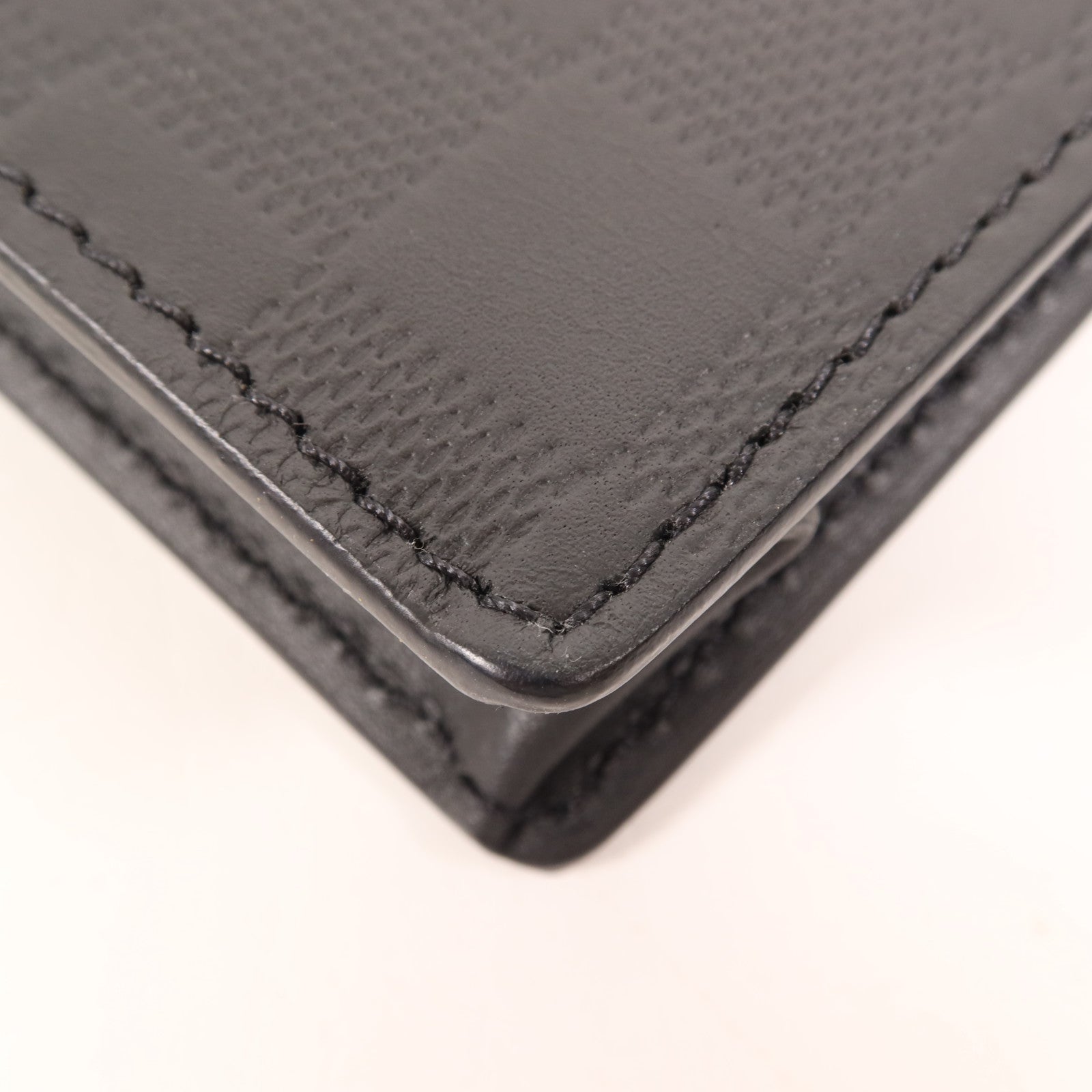 LOUIS VUITTON Damier Infini Stand Pouch銀扣手拿包