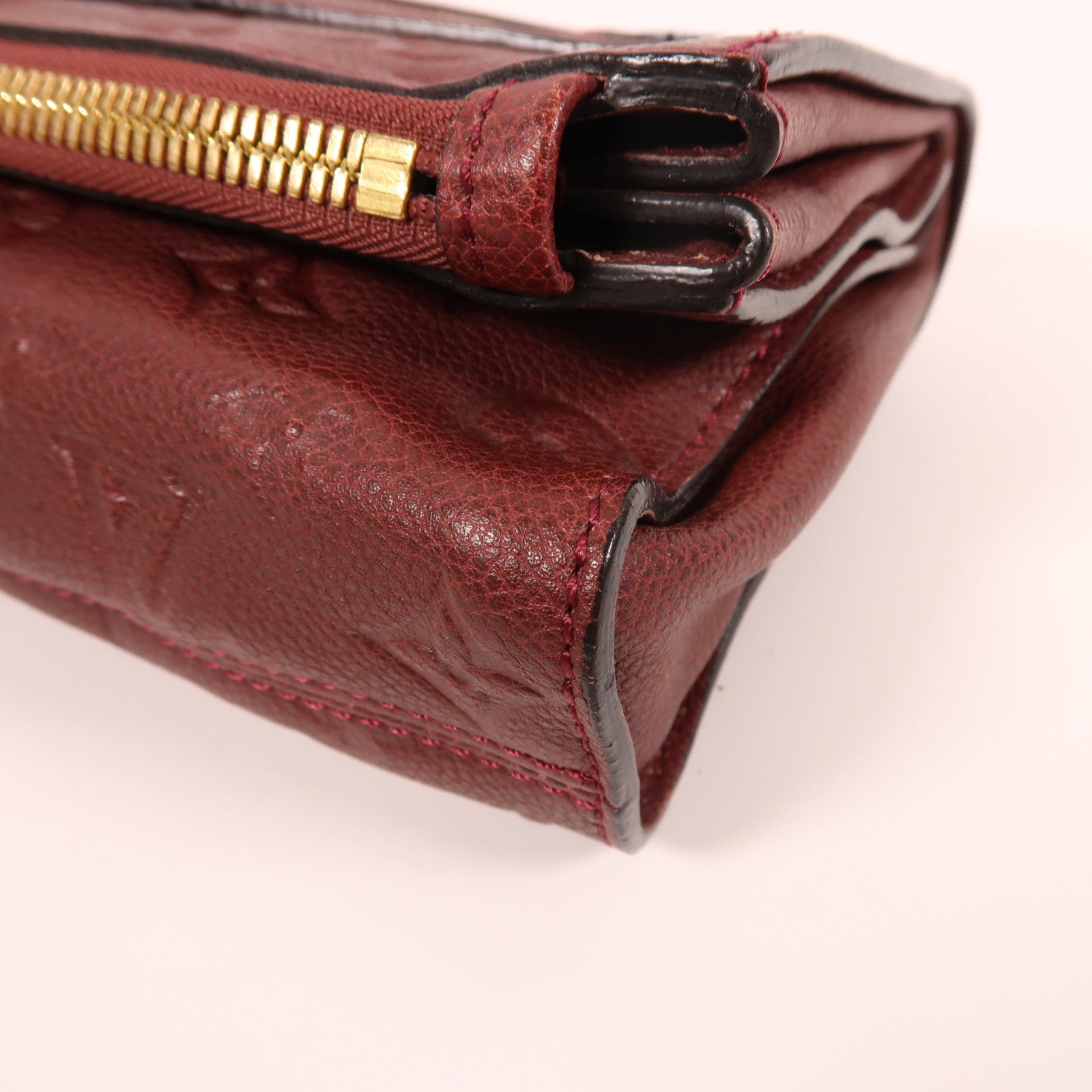 LOUIS VUITTON Monogram Empreinte Petillante Clutch金扣手拿包紅色