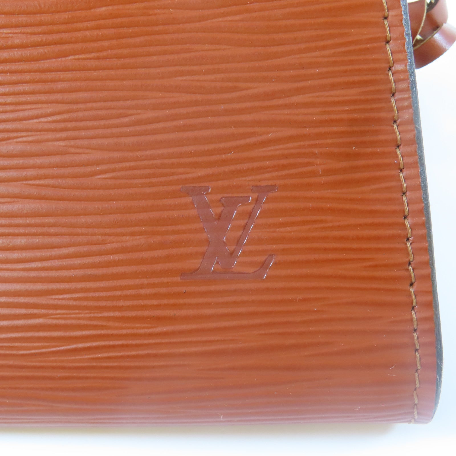 LOUIS VUITTON 【激減優惠】Epi Pochette Accessories金扣手挽袋啡色