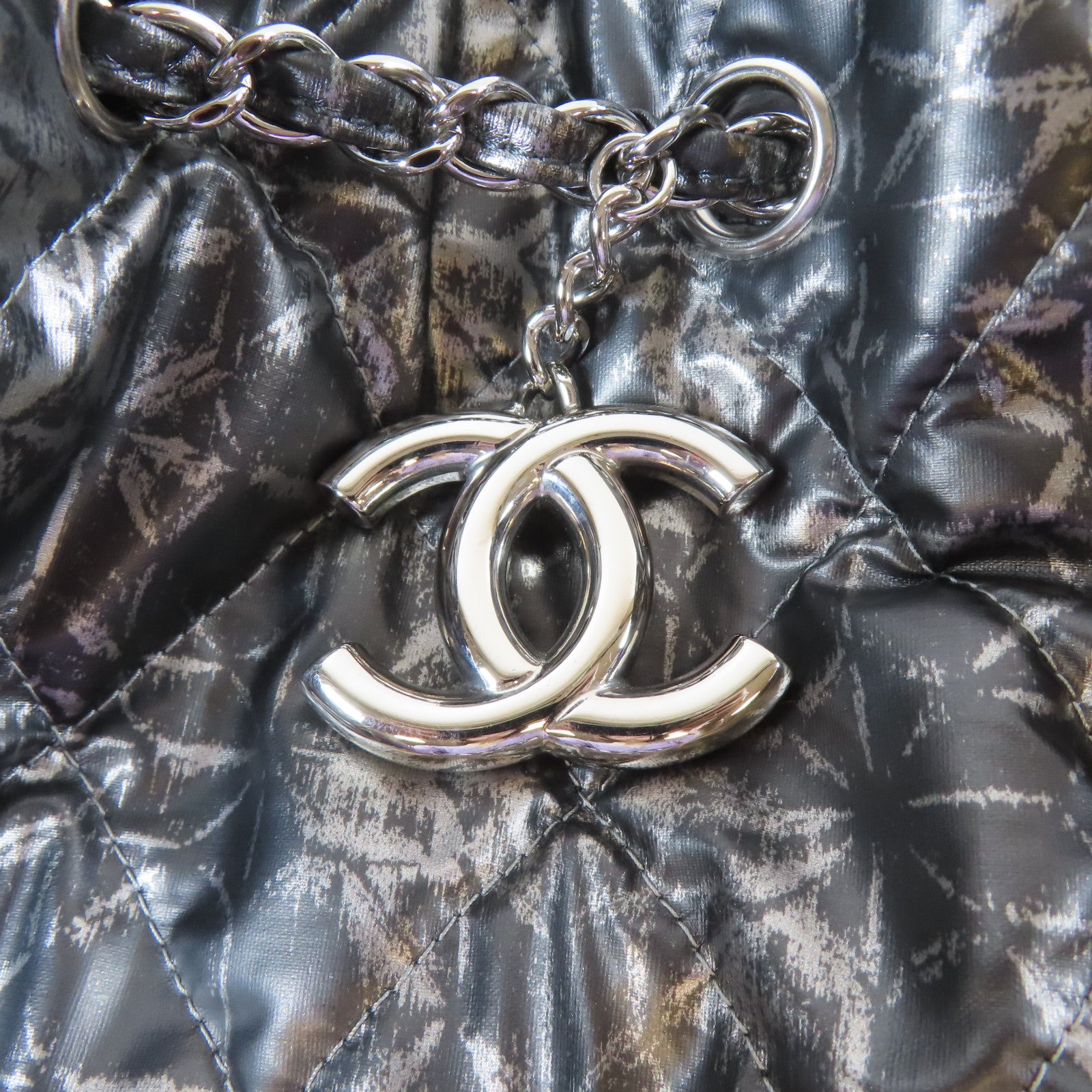 CHANEL 【激減優惠】菱格尼龍Handbag銀扣鏈帶肩背袋黑色/銀灰色