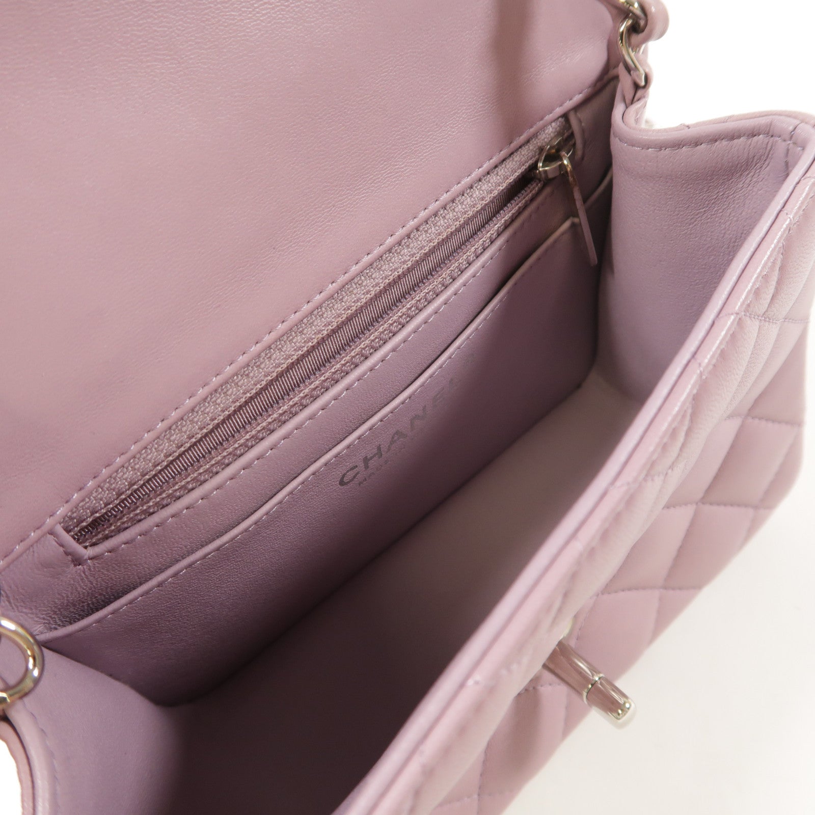 CHANEL 羊皮皮革Flap Bag 17cm銀扣鏈帶肩背袋