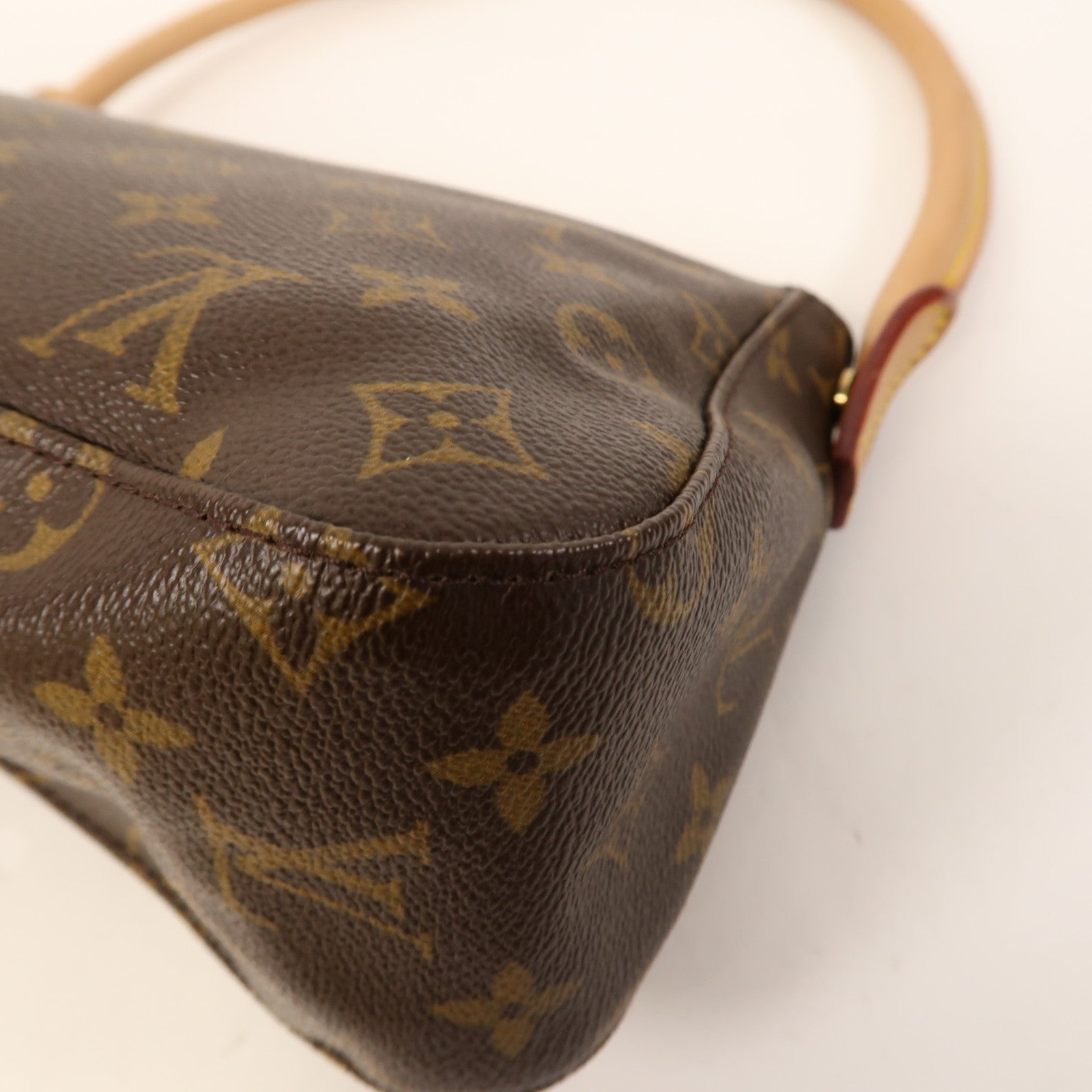 LOUIS VUITTON Monogram Mini Looping金扣肩背袋啡色