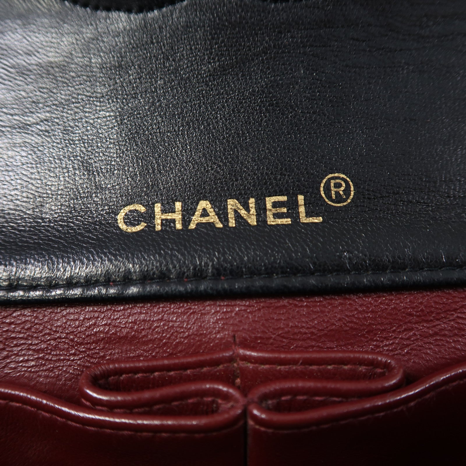 CHANEL 菱格羊皮皮革Chain Shoulder金扣鏈帶肩背袋黑色