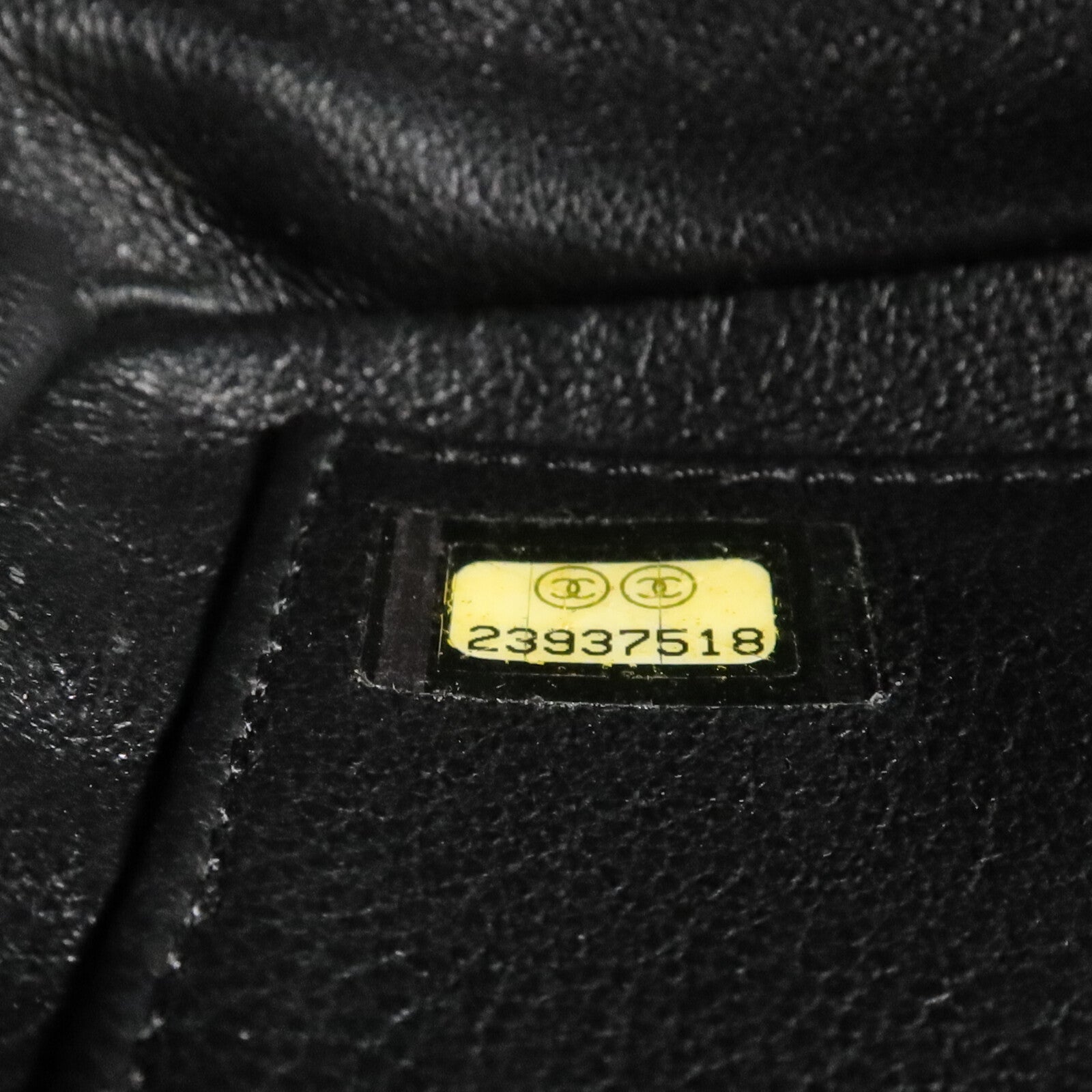 CHANEL 牛皮皮革CC Filigree Small Flap Bag鏈帶肩背袋