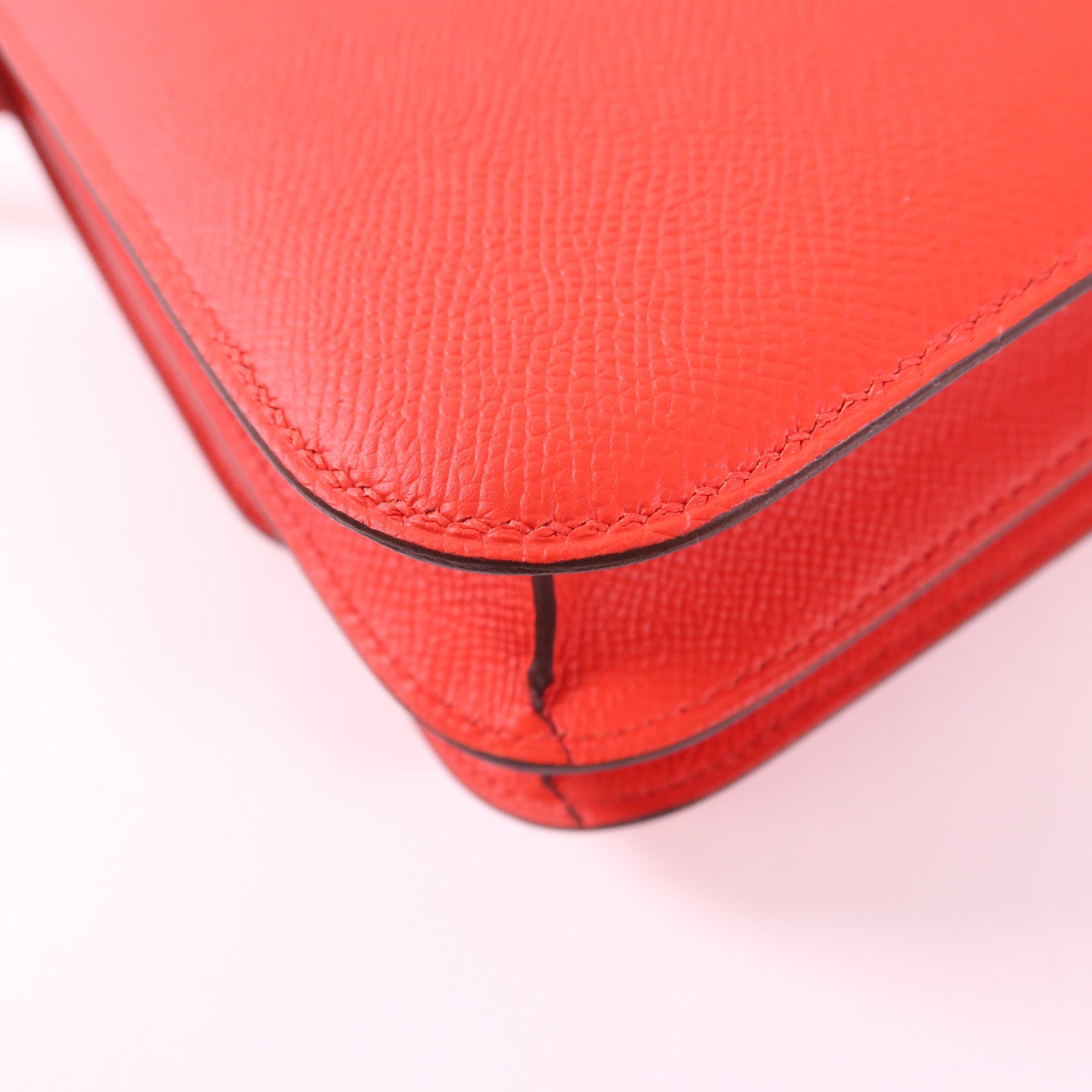 HERMES Epsom皮革Constance 24銀扣肩背袋S3 Rouge de coeur