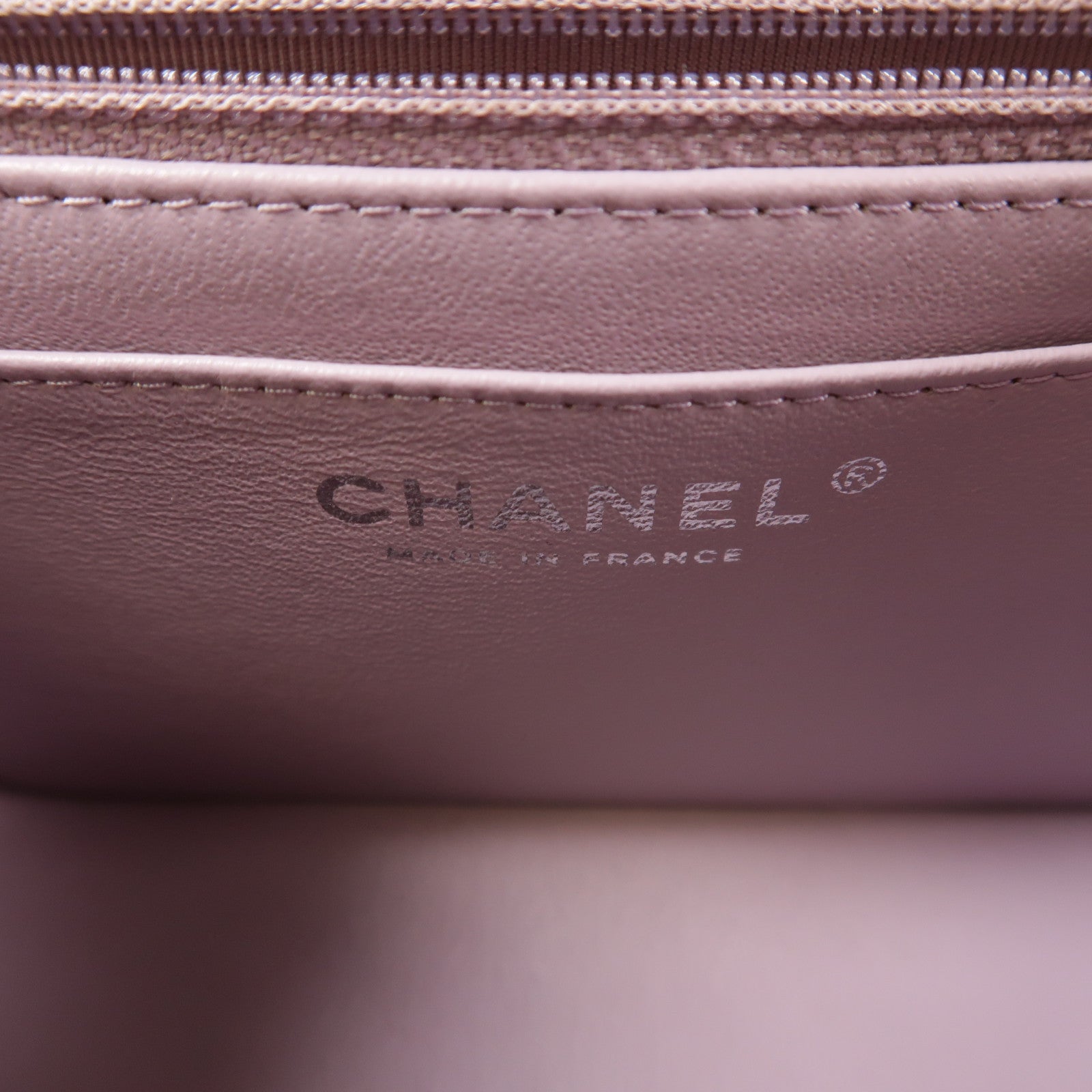 CHANEL 羊皮皮革Flap Bag 17cm銀扣鏈帶肩背袋