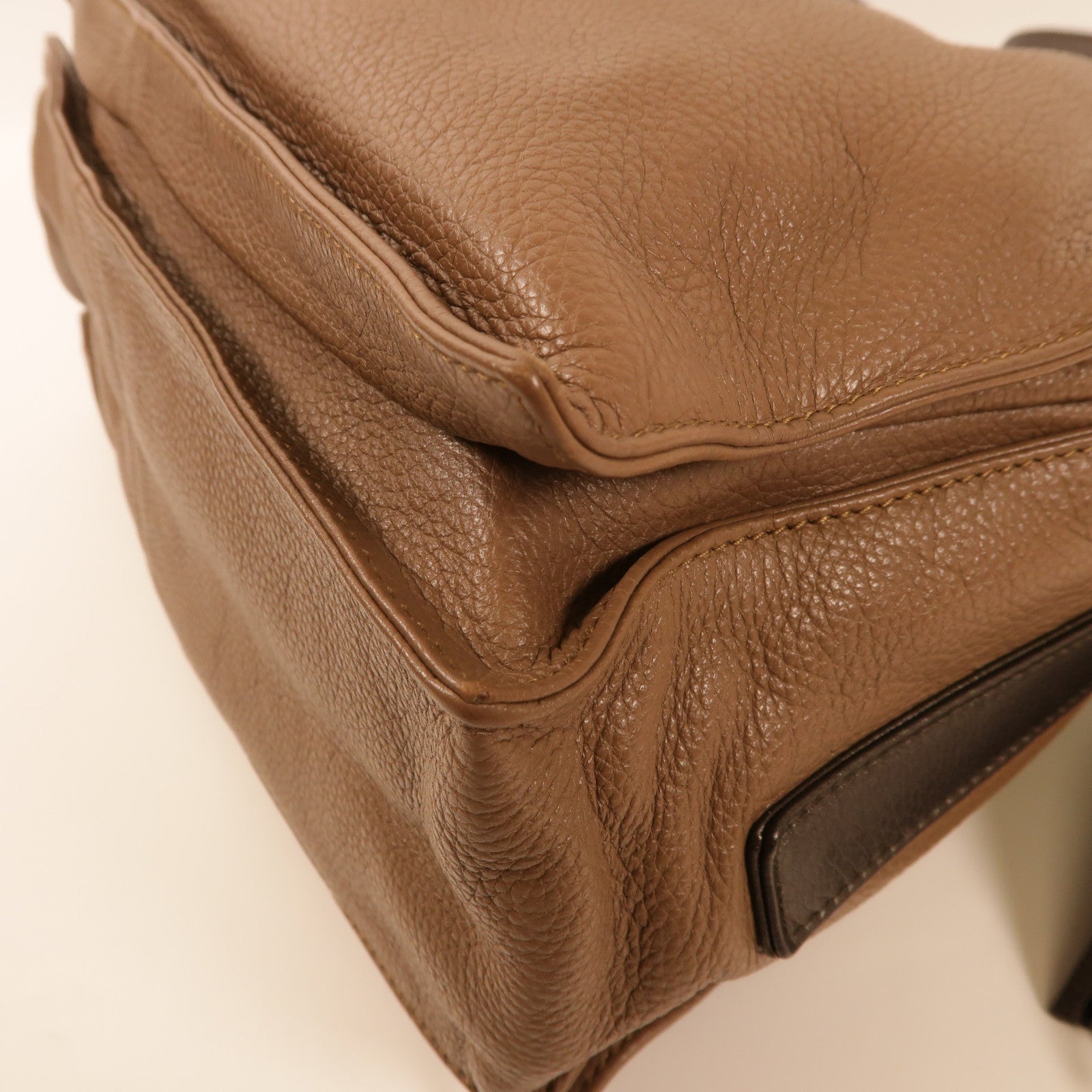 LOEWE 牛皮皮革Flamenco金扣肩背袋