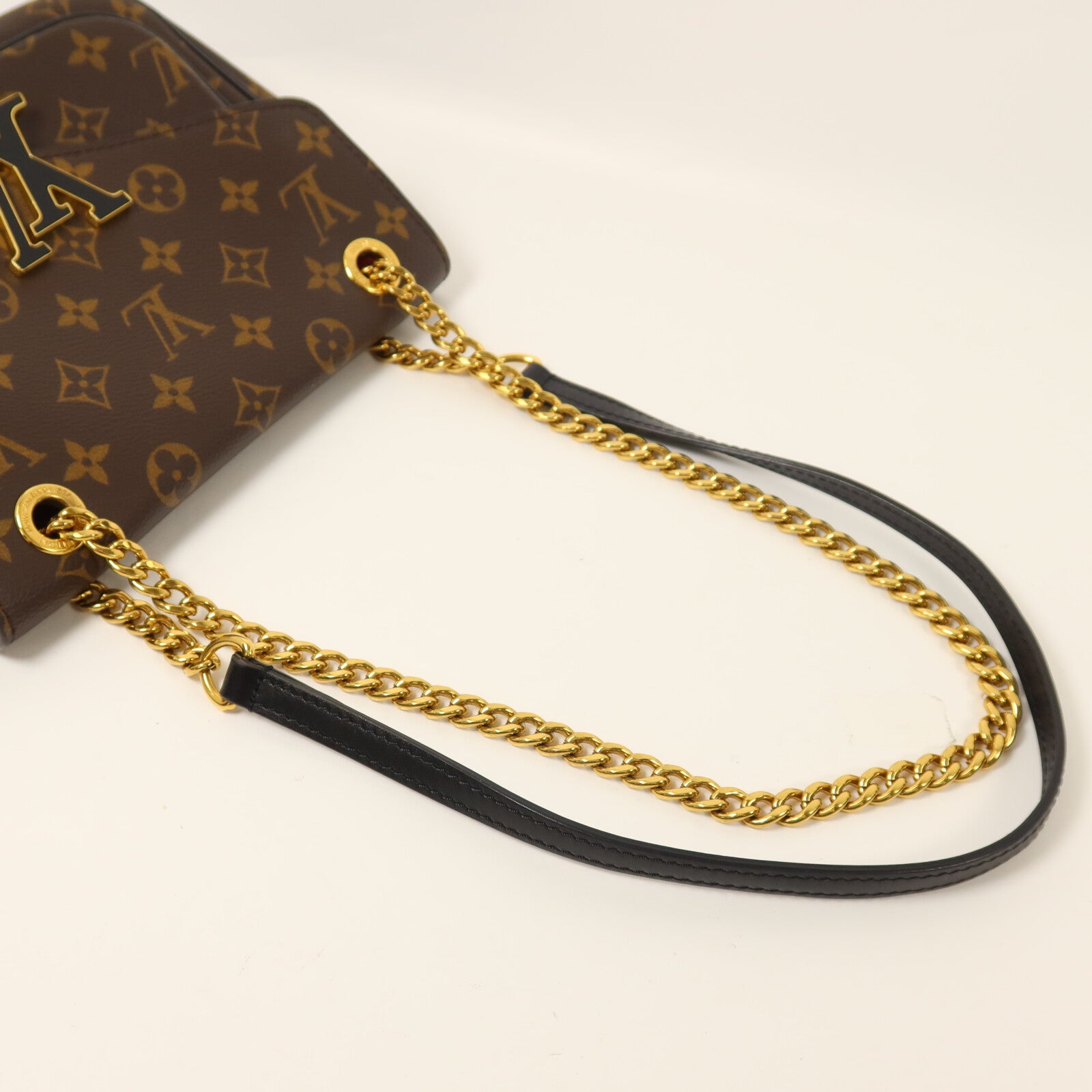 LOUIS VUITTON Monogram Passy鏈帶肩背袋