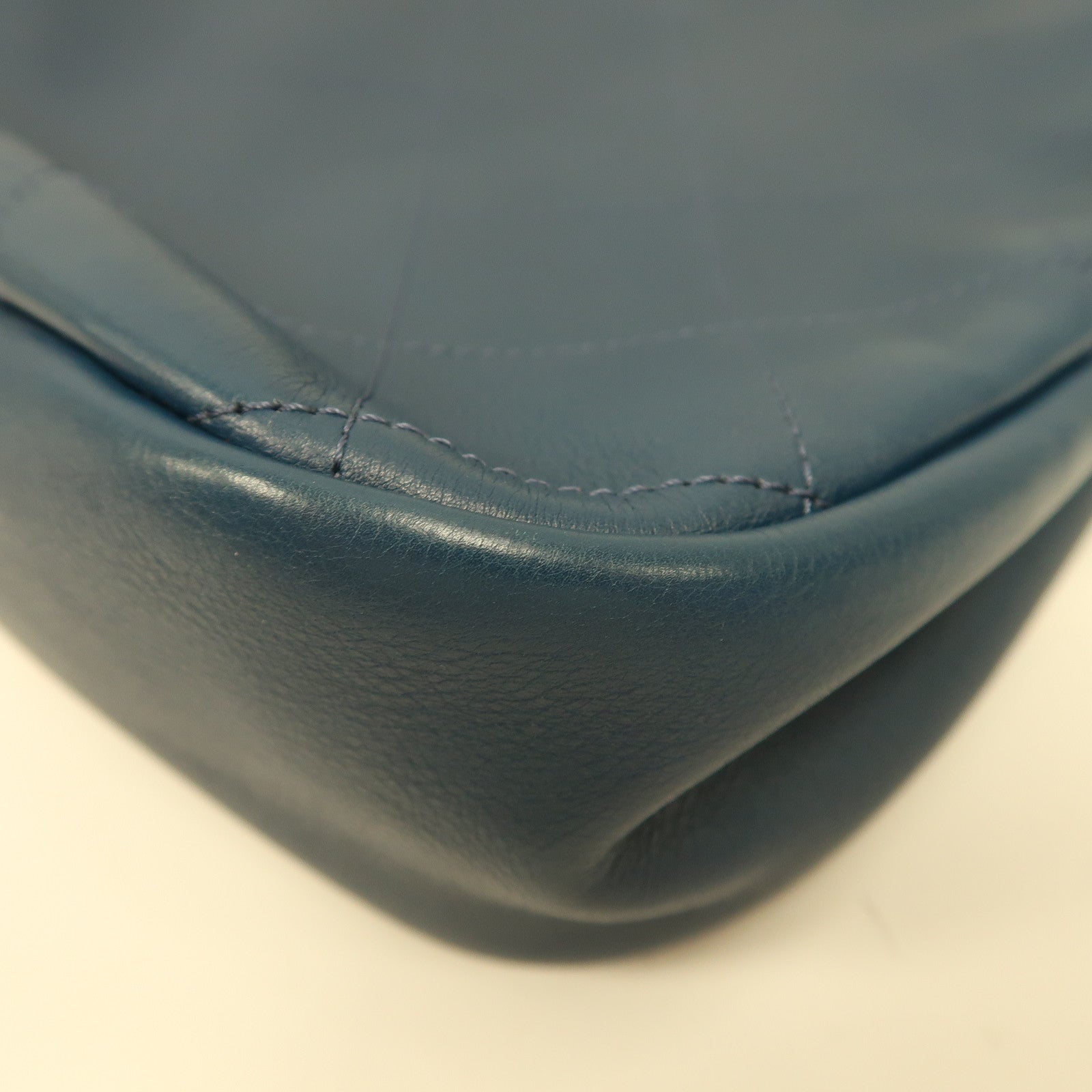 CHANEL 【激減優惠】菱格牛皮皮革Shoulder Bag金扣鏈帶肩背袋藍色