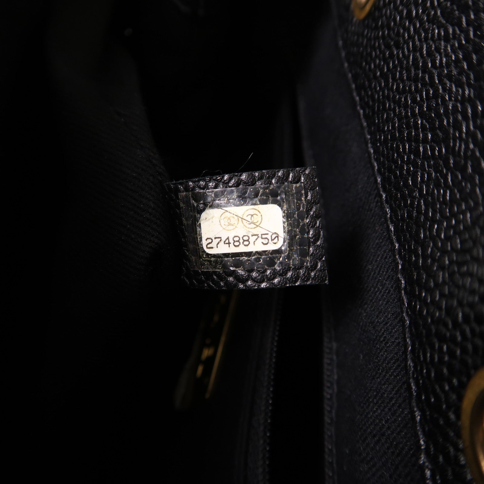 CHANEL 牛皮皮革Bucket Bag金扣鏈帶手挽肩背兩用袋