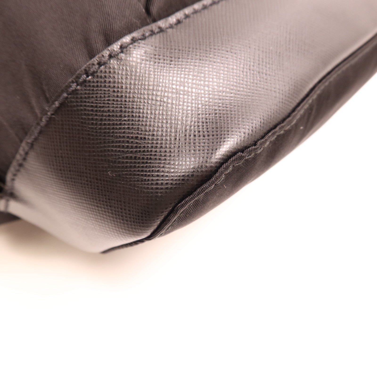 PRADA 尼龍Rucksack銀扣背包