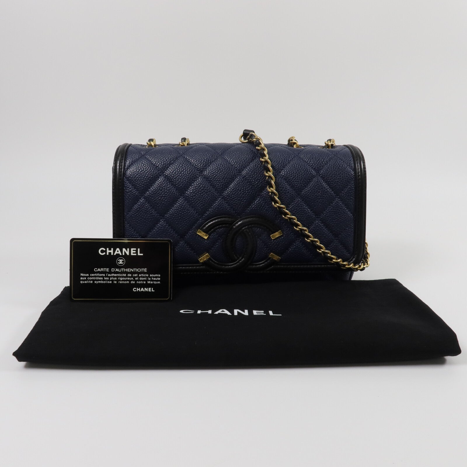 CHANEL 牛皮皮革CC Filigree Small Flap Bag鏈帶肩背袋