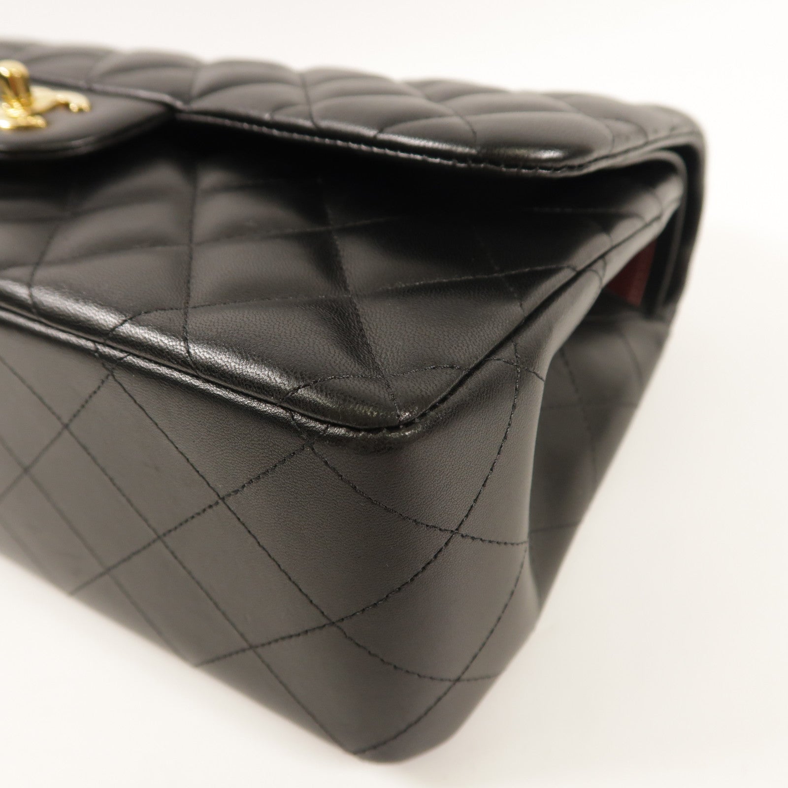 CHANEL 牛皮皮革Large Classic金扣肩背袋