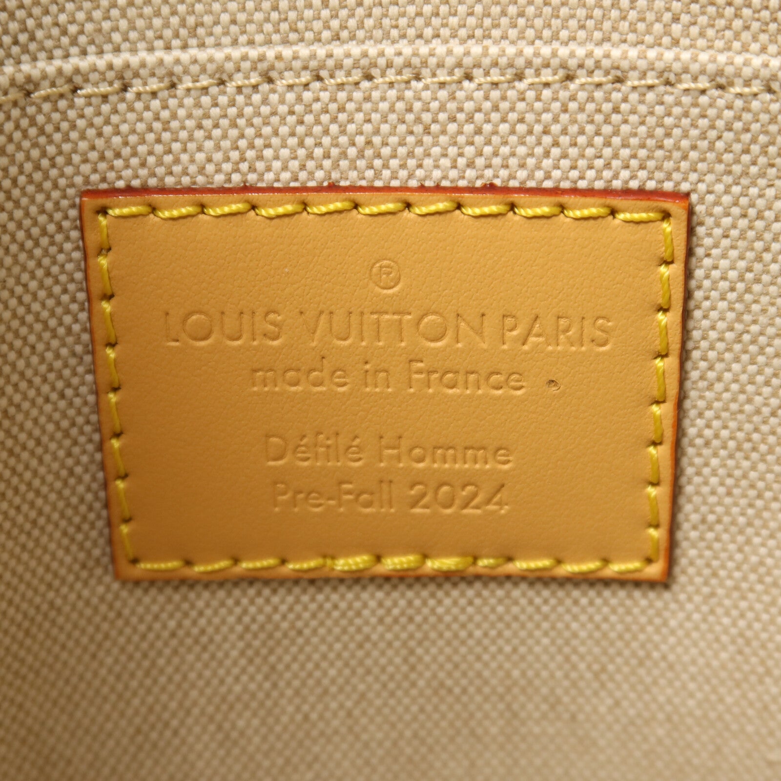 LOUIS VUITTON Monogram Surfin Sand Montsouris金扣肩背袋