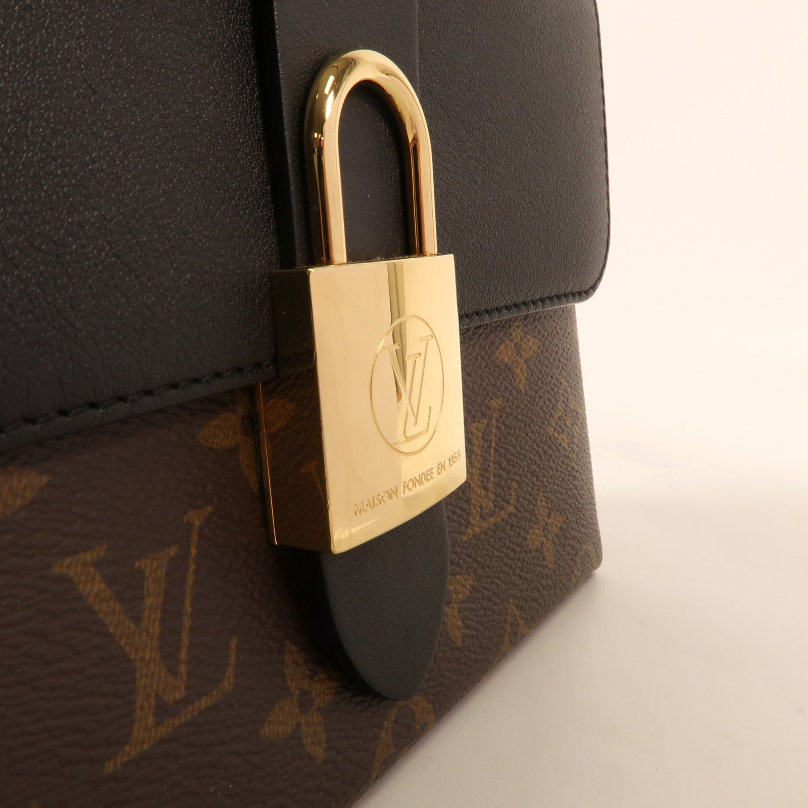 LOUIS VUITTON Monogram Locky BB金扣手挽肩背兩用袋