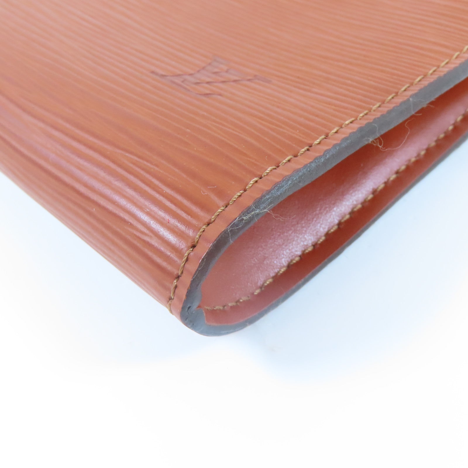 LOUIS VUITTON 【激減優惠】Epi Pochette Accessories金扣手挽袋啡色
