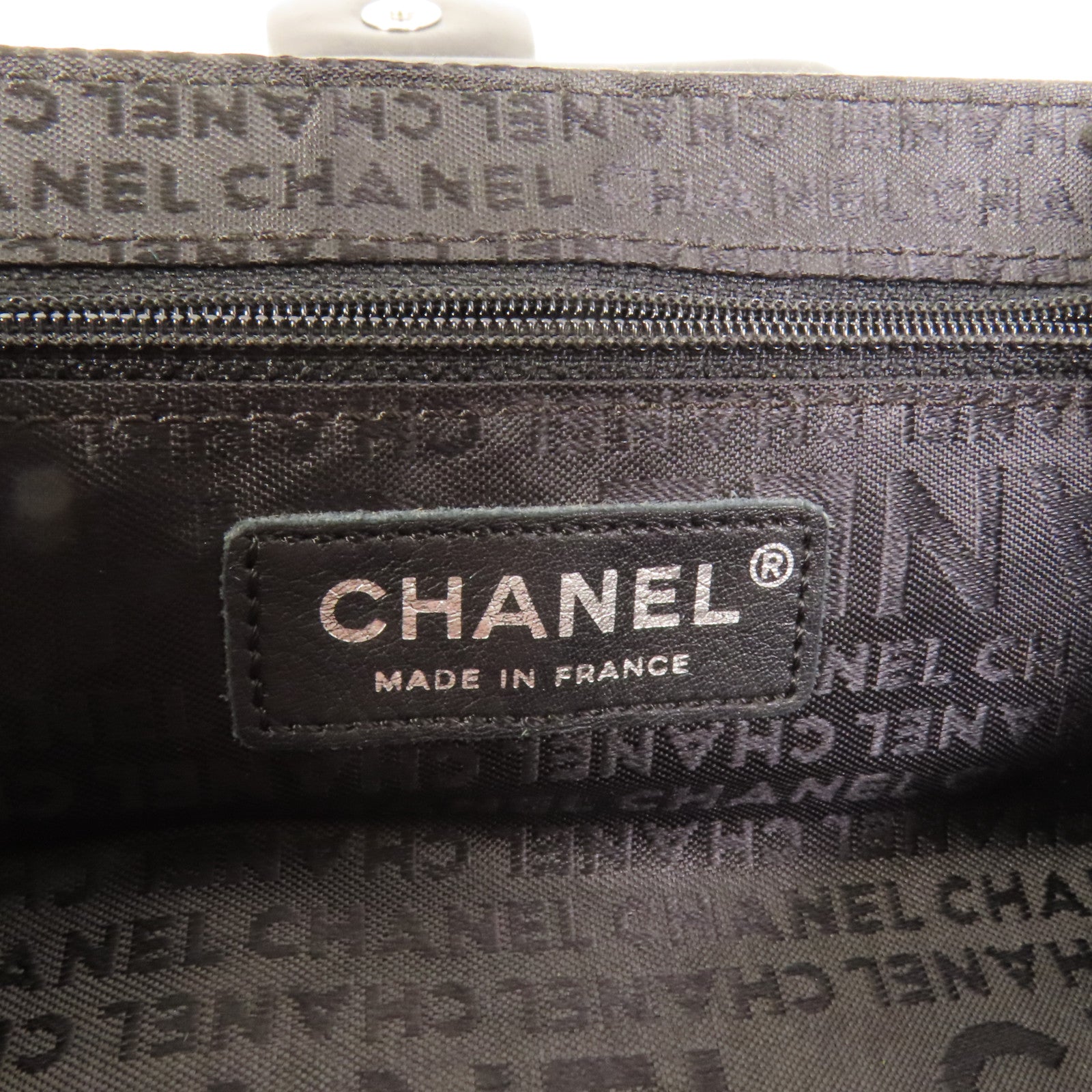CHANEL 羊皮皮革Shoulder Bag銀扣鏈帶肩背袋
