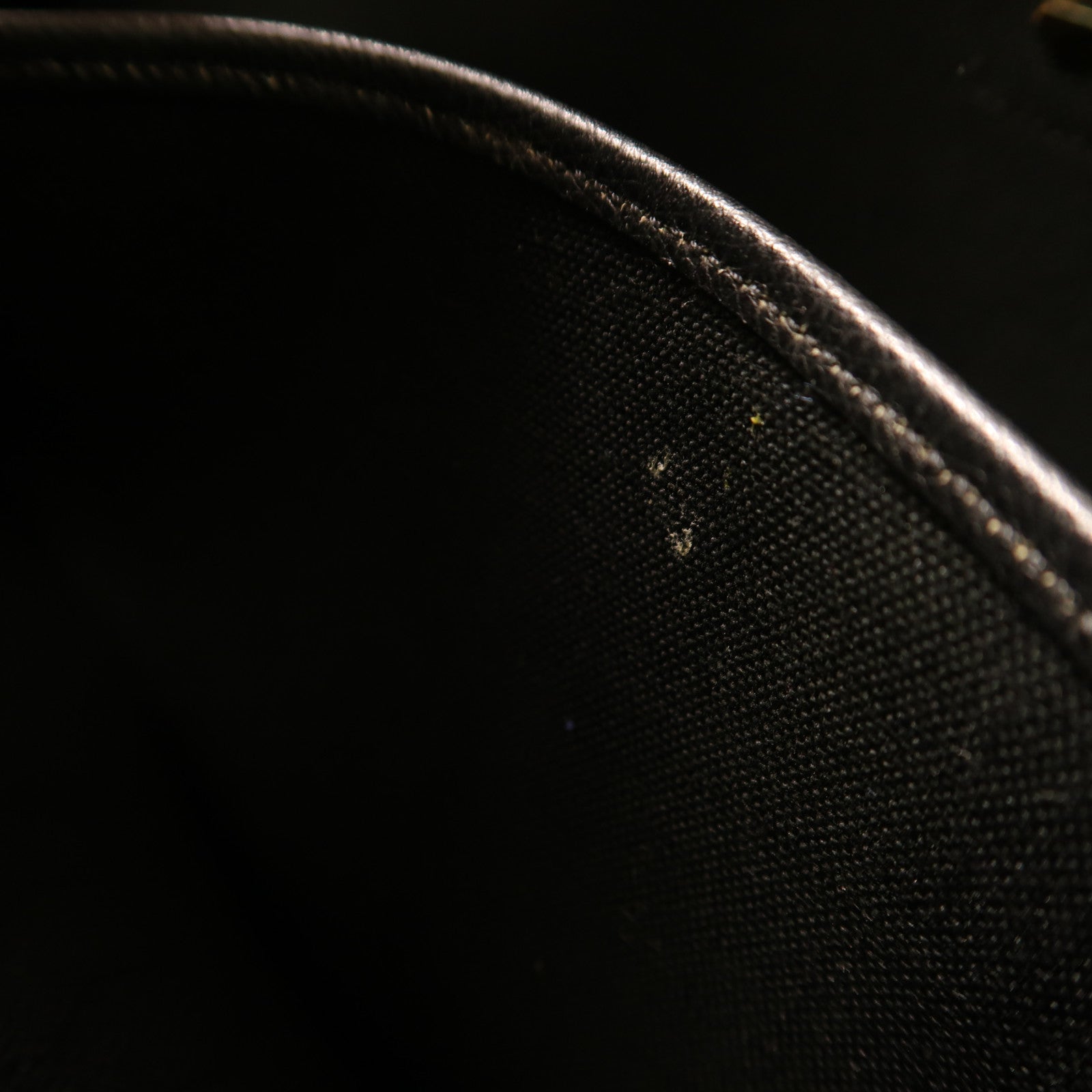 Dior 【激減優惠】牛皮皮革Vintage Shoulder Bag金扣鏈帶肩背袋