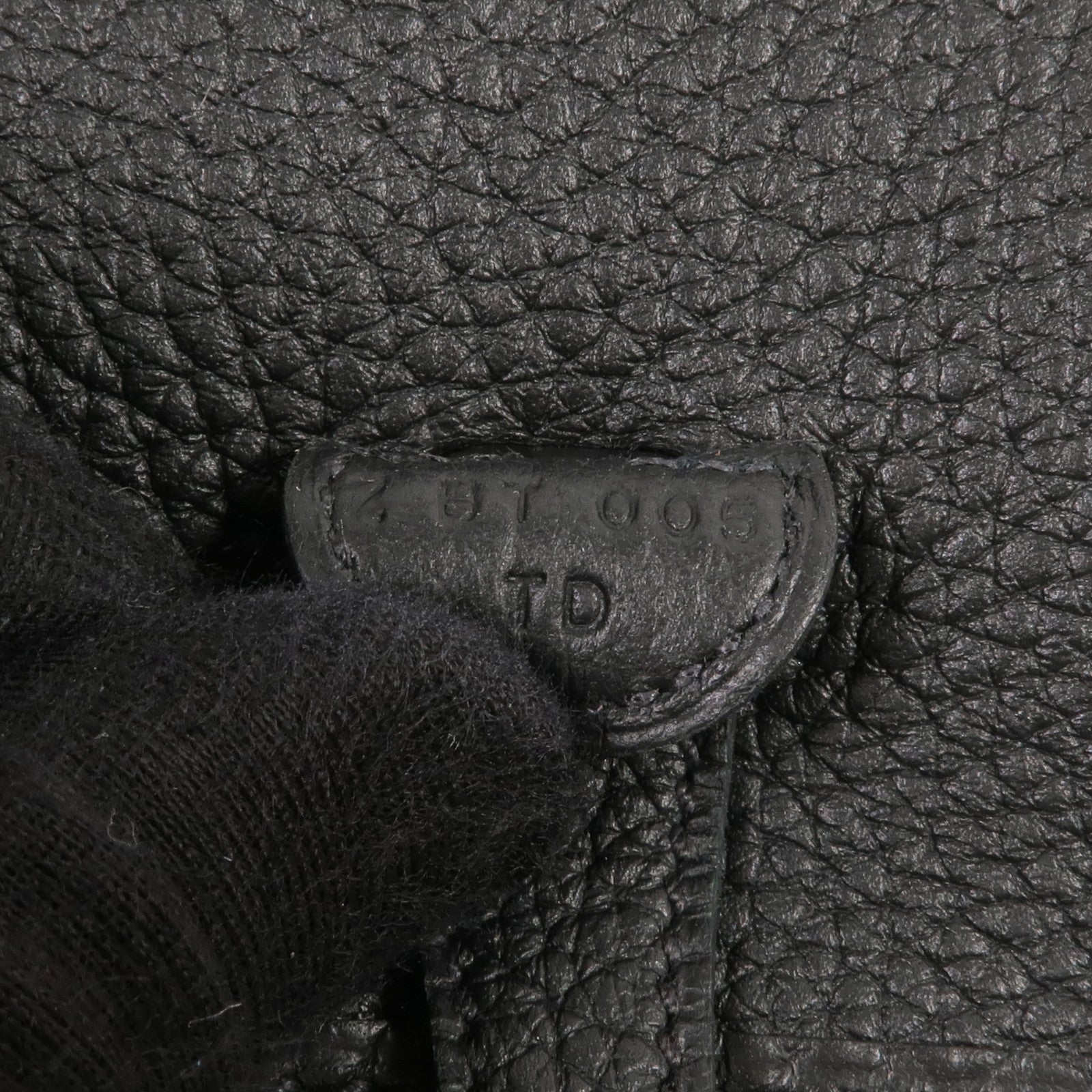 HERMES Clemence皮革Evelyne TPM銀扣肩背袋Noir