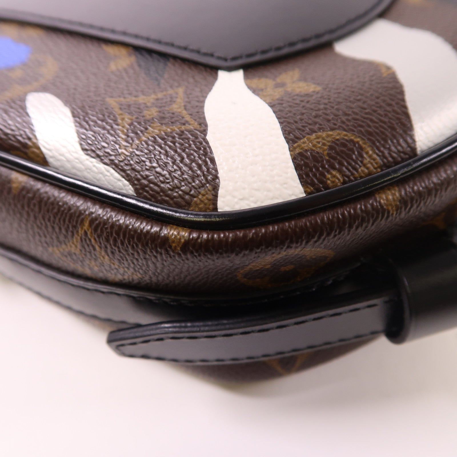 LOUIS VUITTON LV GHW Boite Chapeau Souple MM Shoulder Bag M45095 Monogram Brown