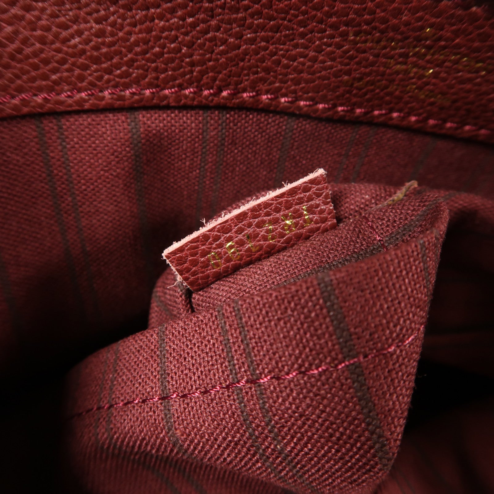 LOUIS VUITTON Monogram Empreinte Petillante Clutch金扣手拿包紅色