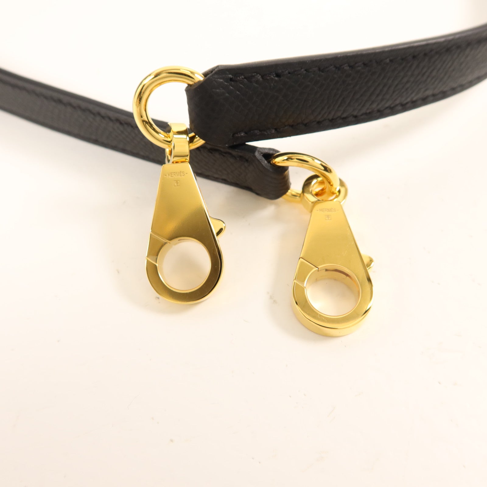 HERMES Epsom皮革Kelly 28金扣手挽肩背兩用袋Noir