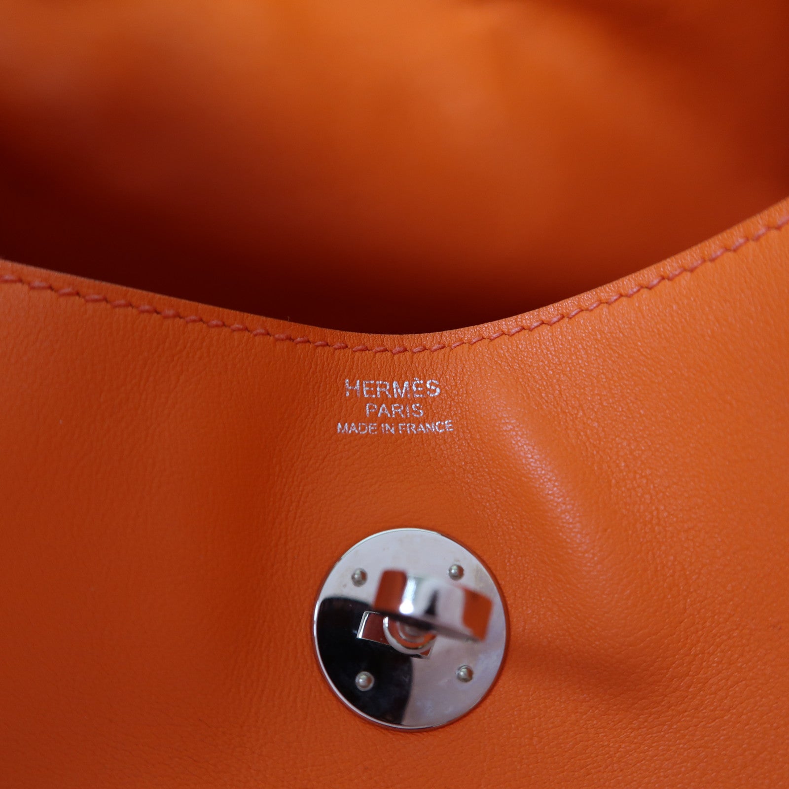 HERMES 【激減優惠】Swift皮革Lindy 30銀扣手挽肩背兩用袋橙色
