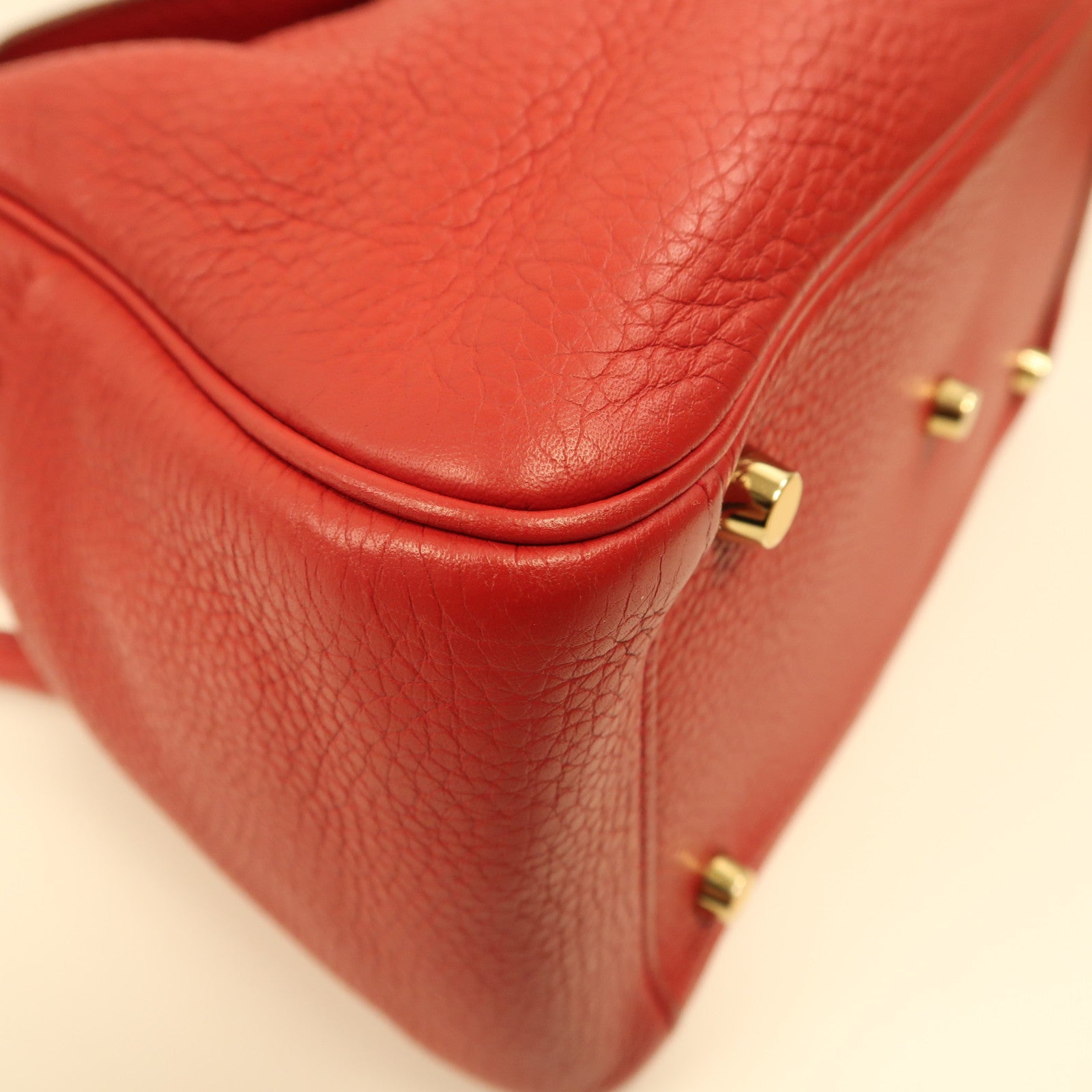 HERMES Clemence皮革Lindy 26金扣手挽肩背兩用袋紅色