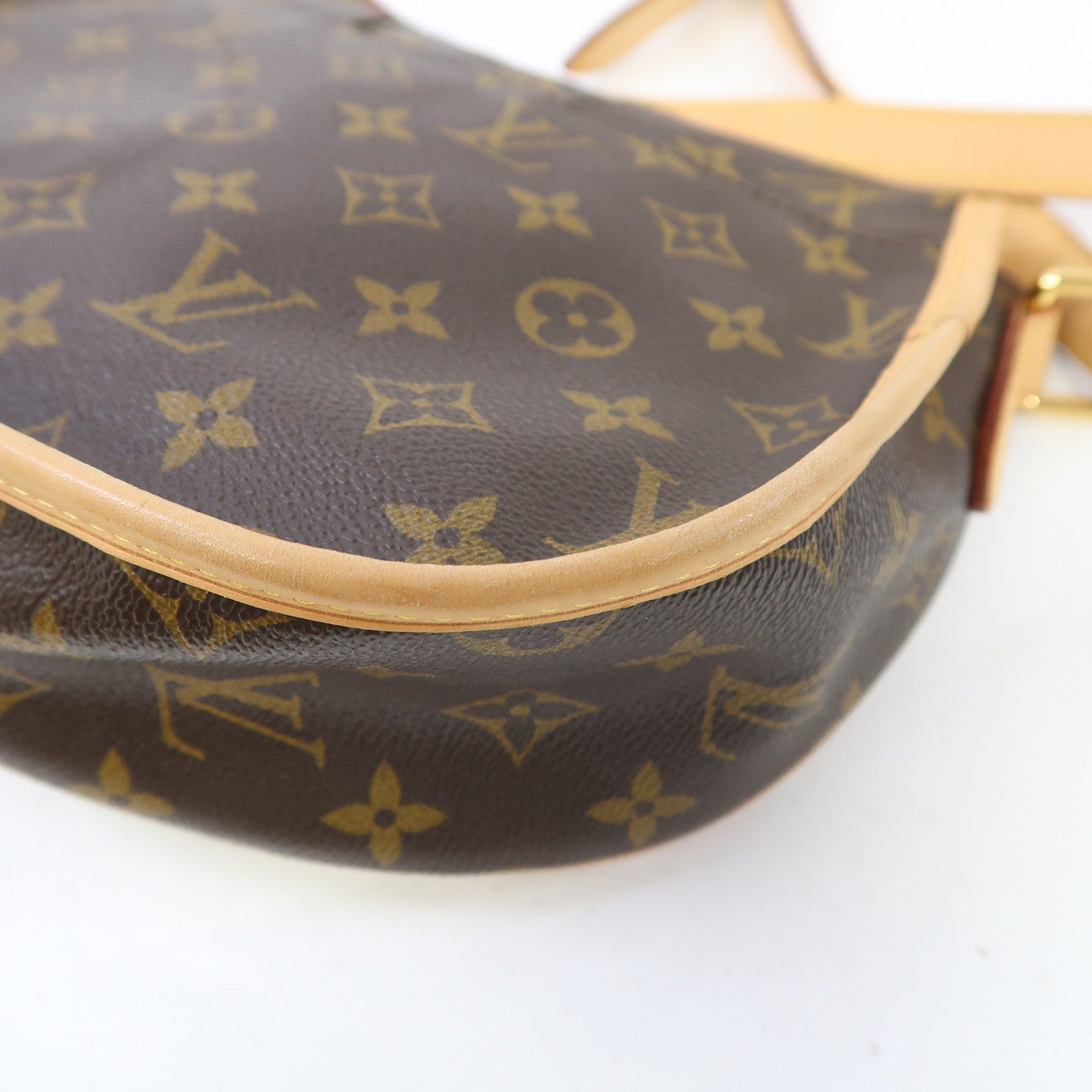 LOUIS VUITTON Monogram Menilmontant PM金扣肩背袋啡色