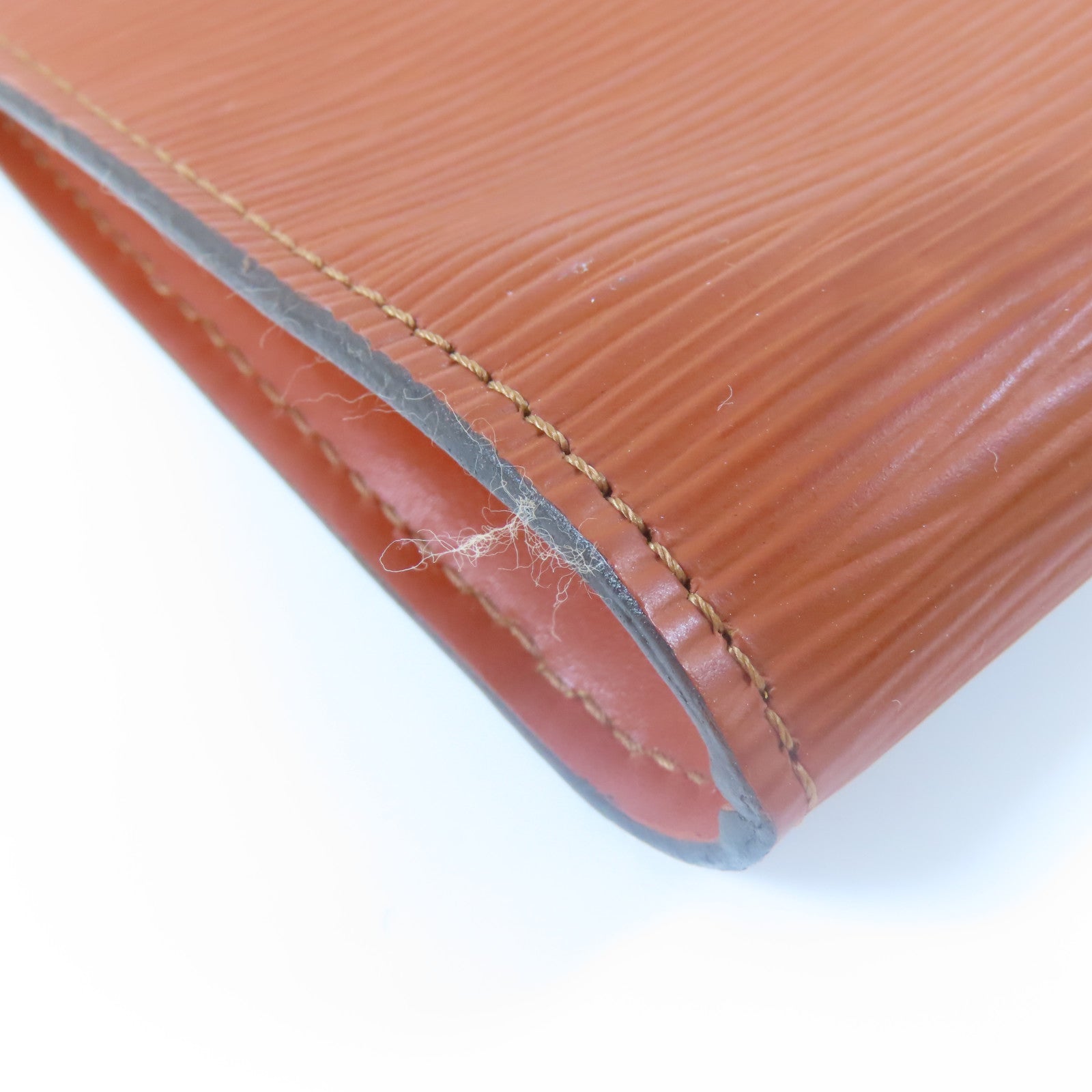 LOUIS VUITTON 【激減優惠】Epi Pochette Accessories金扣手挽袋啡色