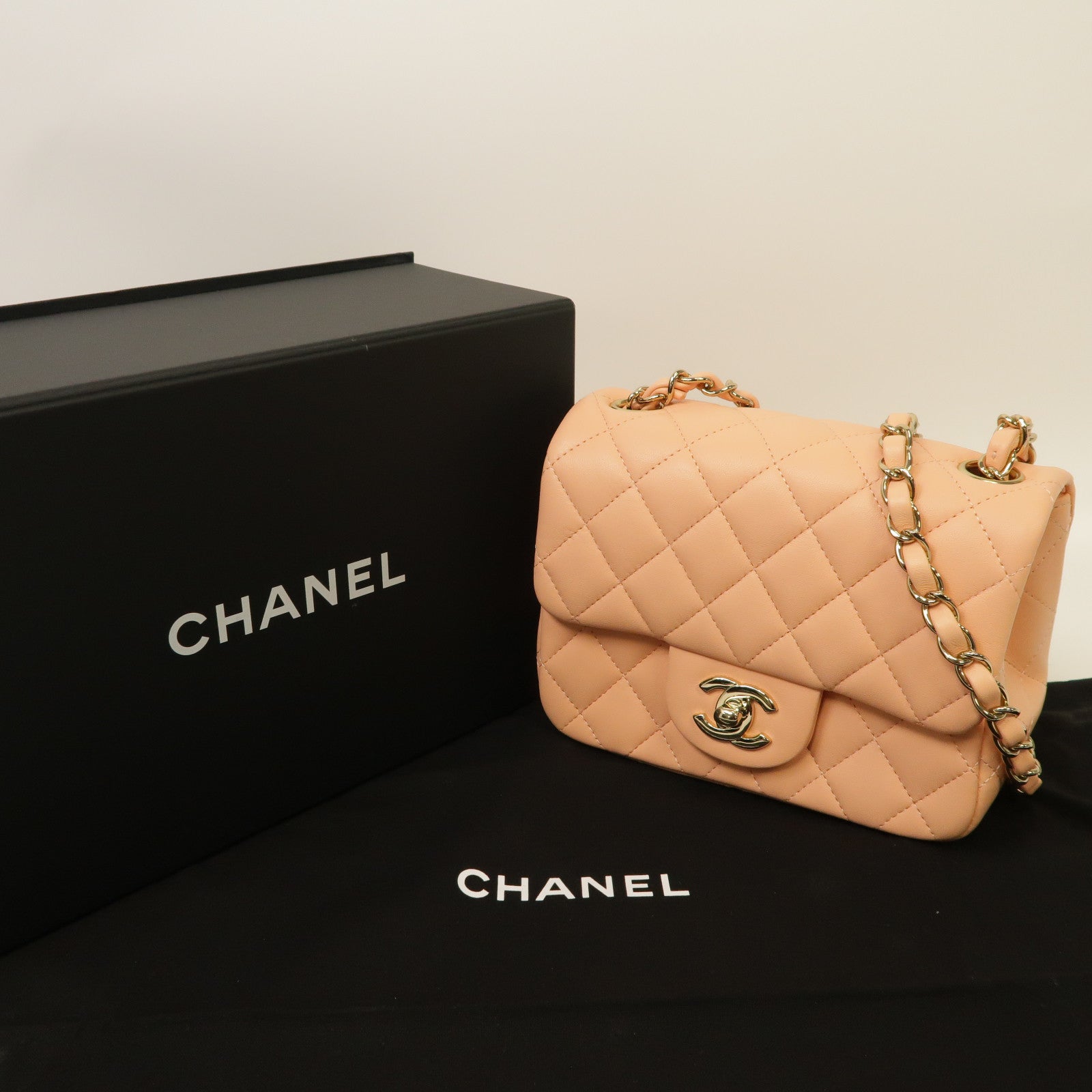 CHANEL 【激減優惠】菱格羊皮皮革Classic 17金扣手肩背袋粉紅色