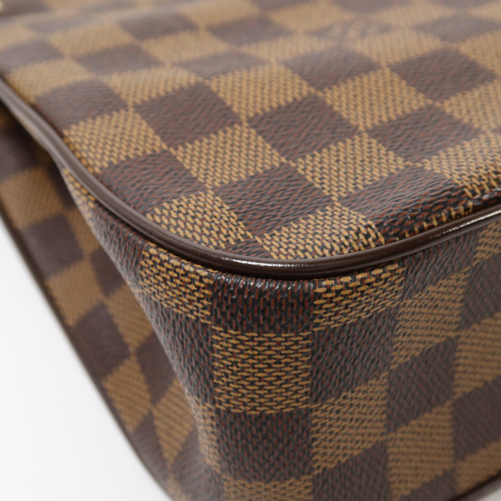 LOUIS VUITTON Damier Aubagne金扣肩背袋