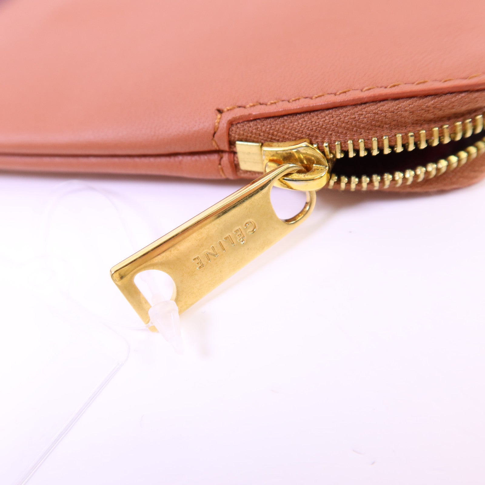 CELINE 牛皮皮革Pouch金扣小袋