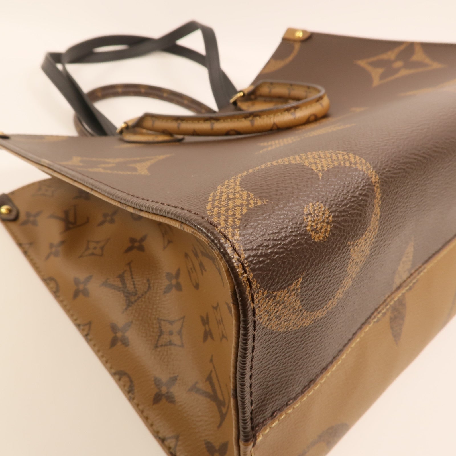 LOUIS VUITTON Monogram Giant On The Go MM金扣手挽肩背兩用袋
