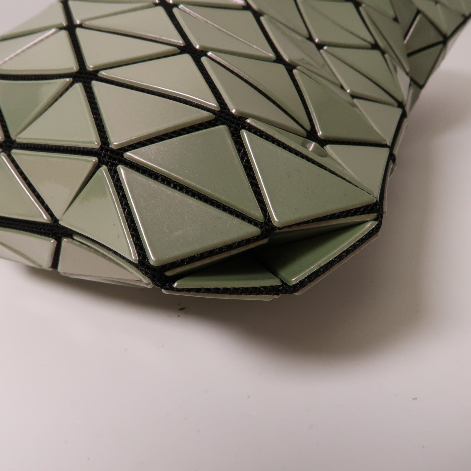 ISSEY MIYAKE PVC Shoulder Bag銀扣肩背袋灰色