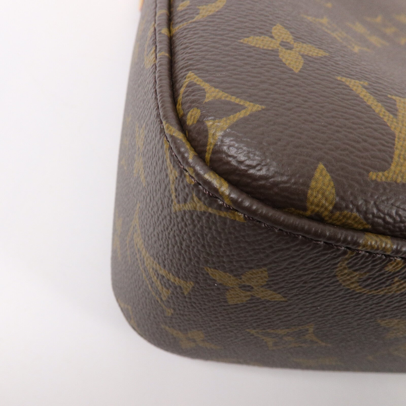 LOUIS VUITTON Monogram Slouchy PM肩背袋