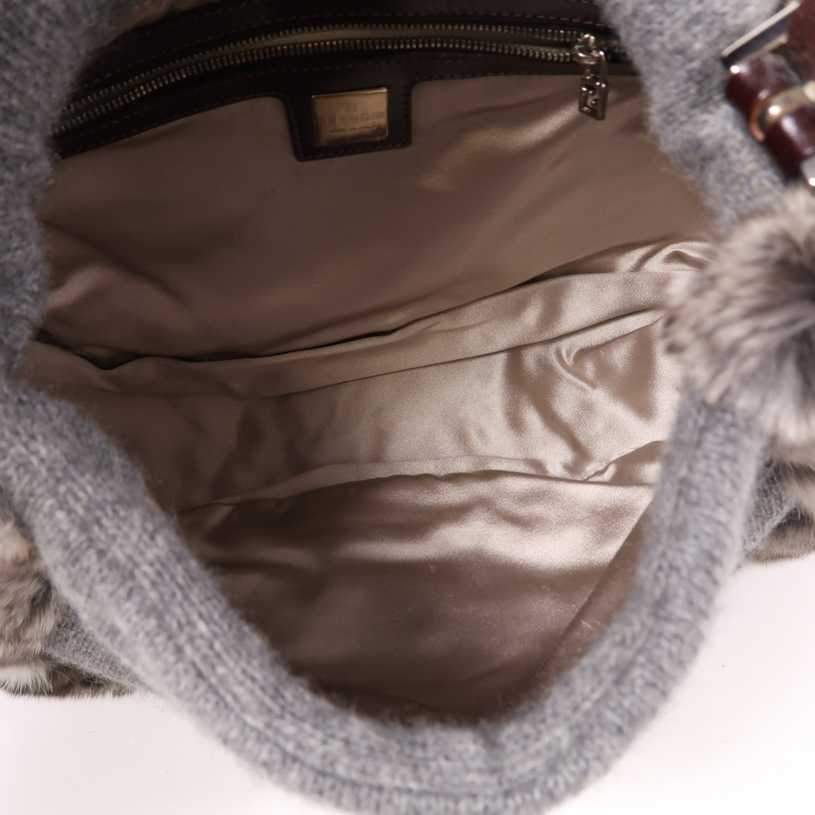 FENDI 羊毛/兔毛Baguette銀扣肩背袋