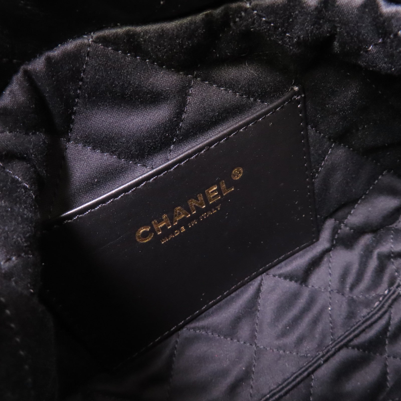 CHANEL 菱格牛皮皮革Chanel 22 Mini 2Way Chain Shoulder Bag金扣手挽肩背兩用袋黑色