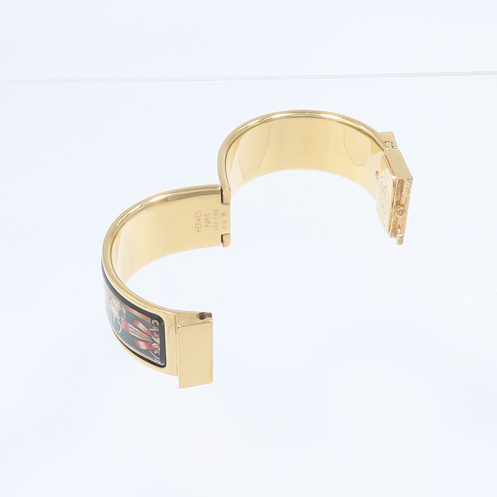 HERMES Loquet Green L01.201