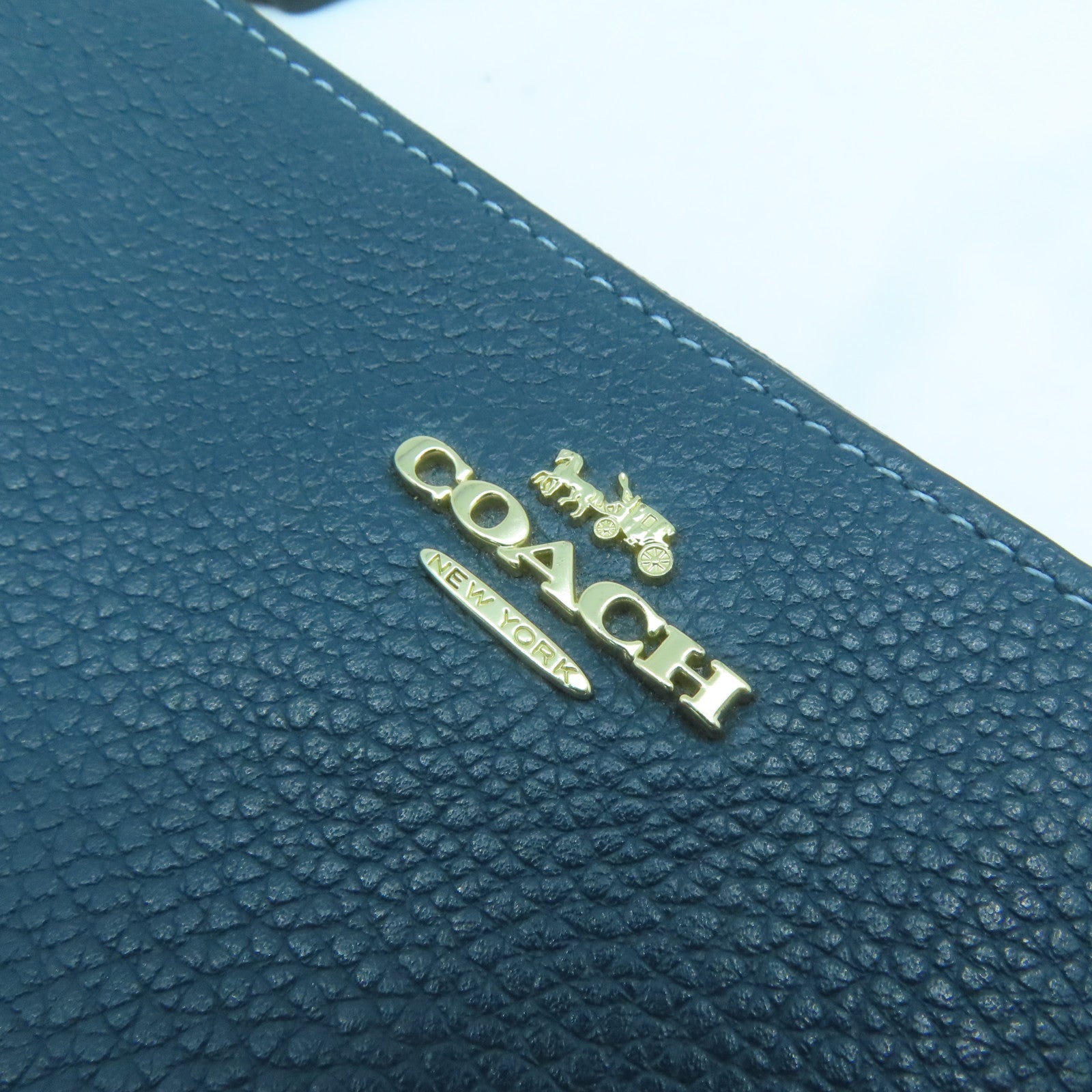 COACH 【激減優惠】牛皮皮革Pouch金扣手拿包綠色