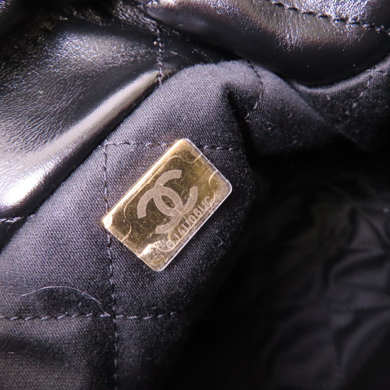 CHANEL 菱格牛皮皮革Chanel 22 Mini 2Way Chain Shoulder Bag金扣手挽肩背兩用袋黑色