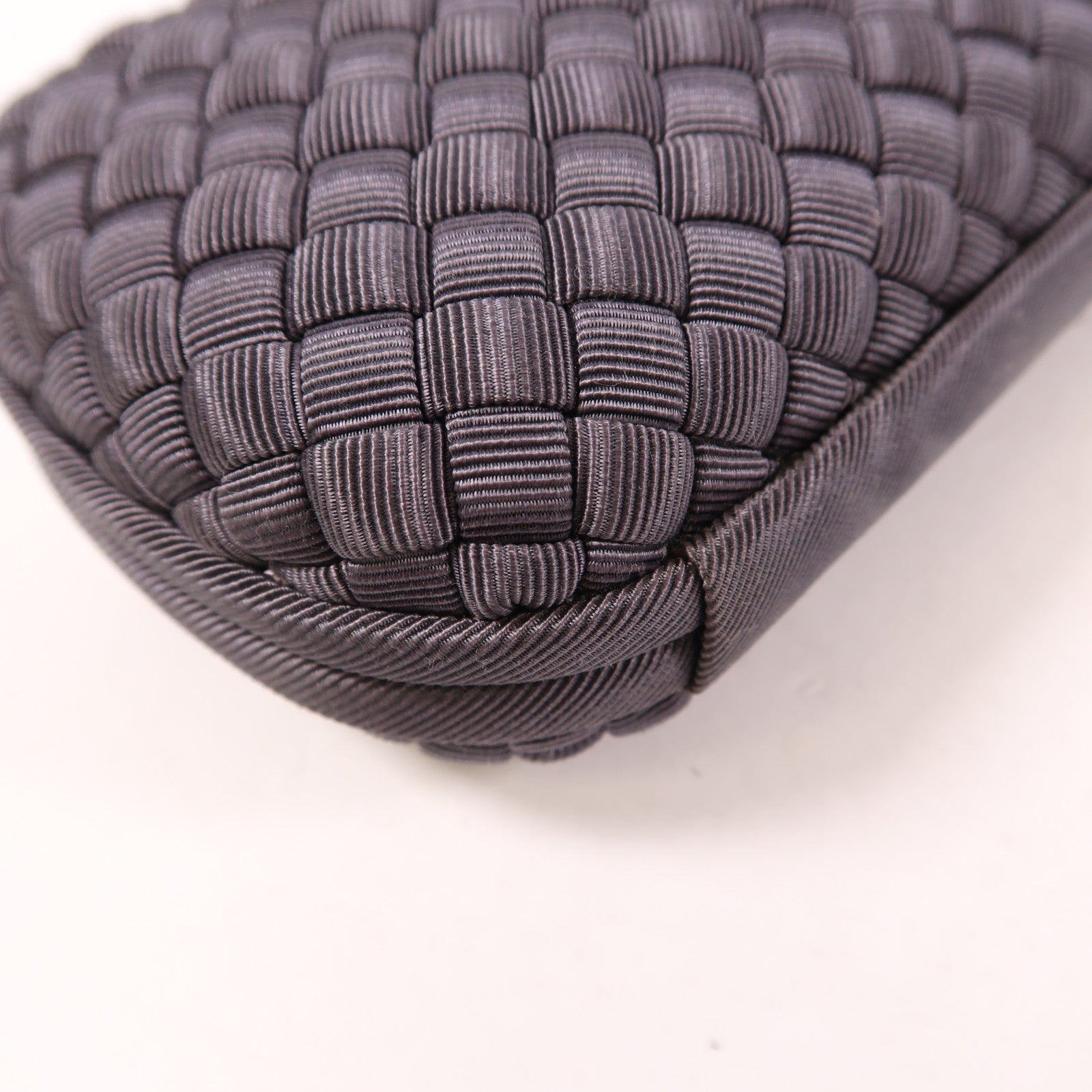 BOTTEGA VENETA 緞布Clutch Bag手拿包