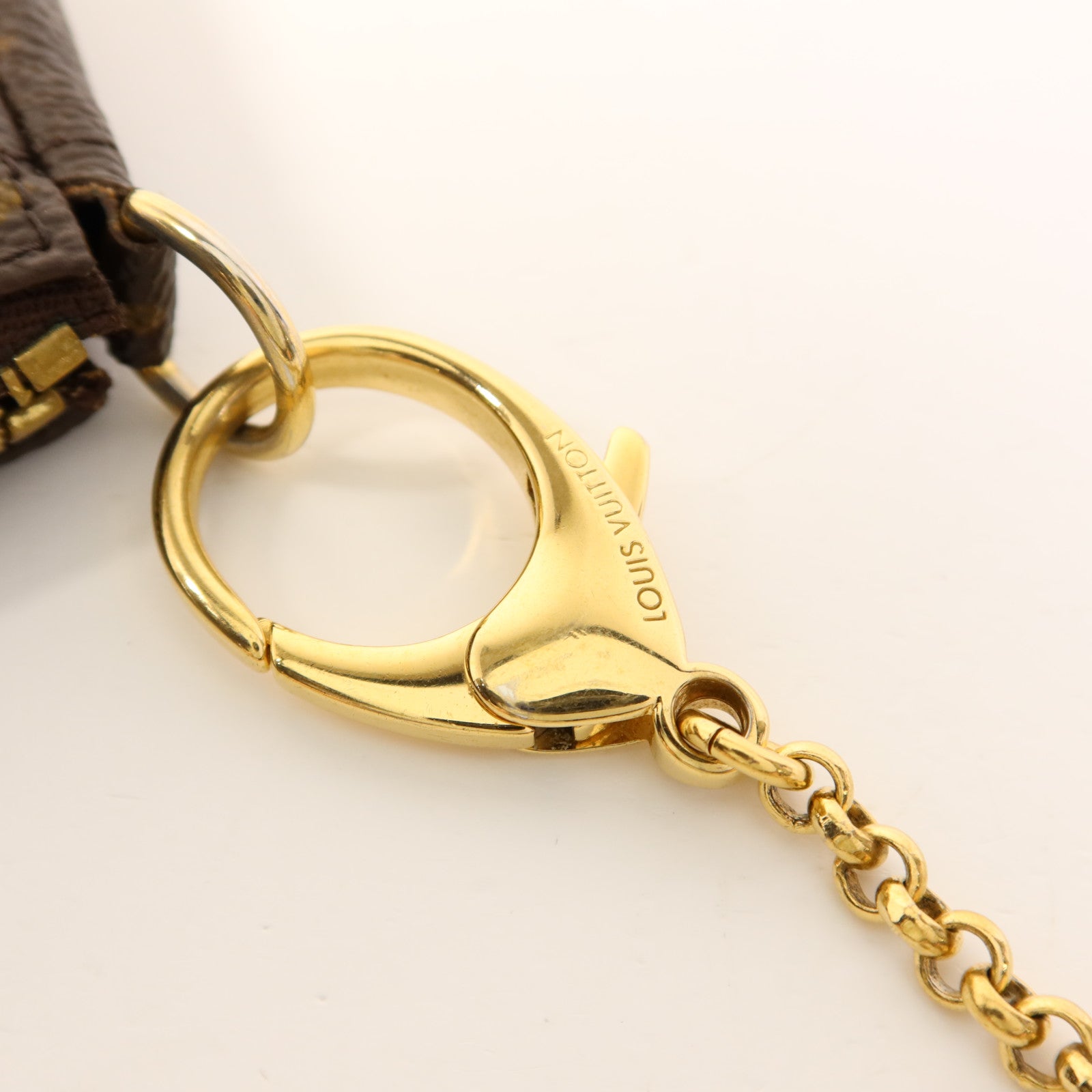 LOUIS VUITTON Monogram Pochette Accessories Pouch金扣手拿包啡色