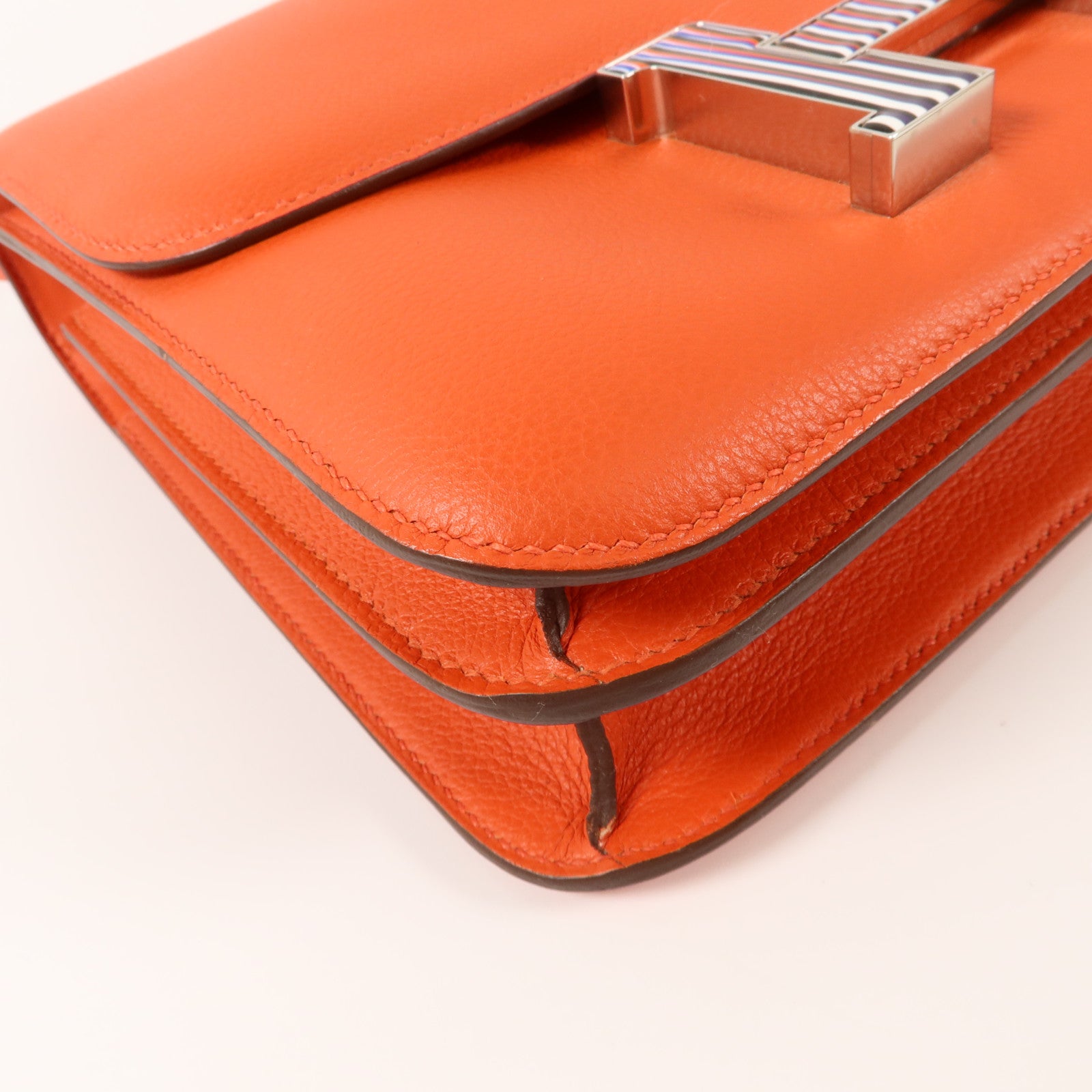 HERMES Evercolor皮革Constance 24肩背袋Feu