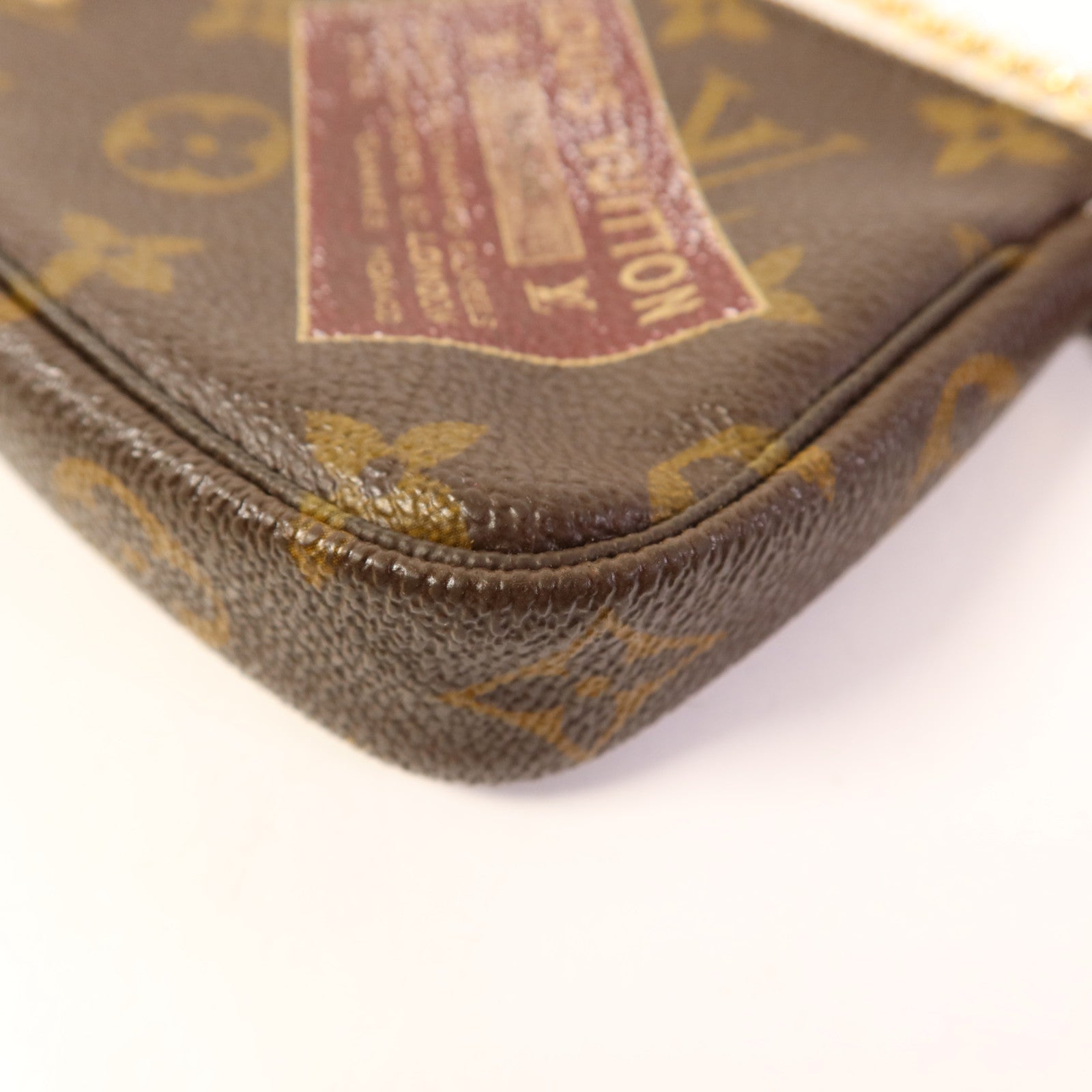 LOUIS VUITTON Monogram Pochette Accessories Pouch金扣手拿包啡色