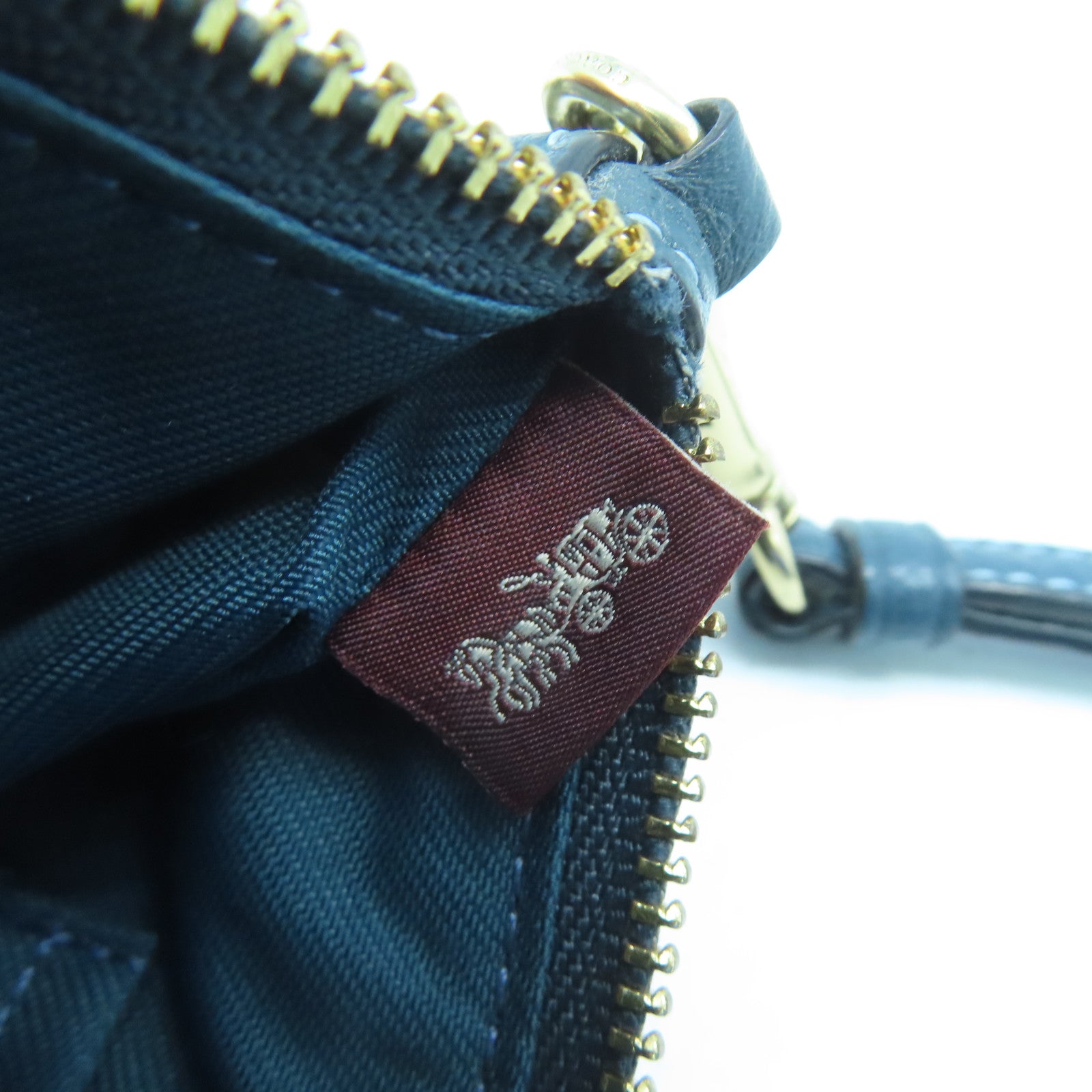 COACH 【激減優惠】牛皮皮革Pouch金扣手拿包綠色