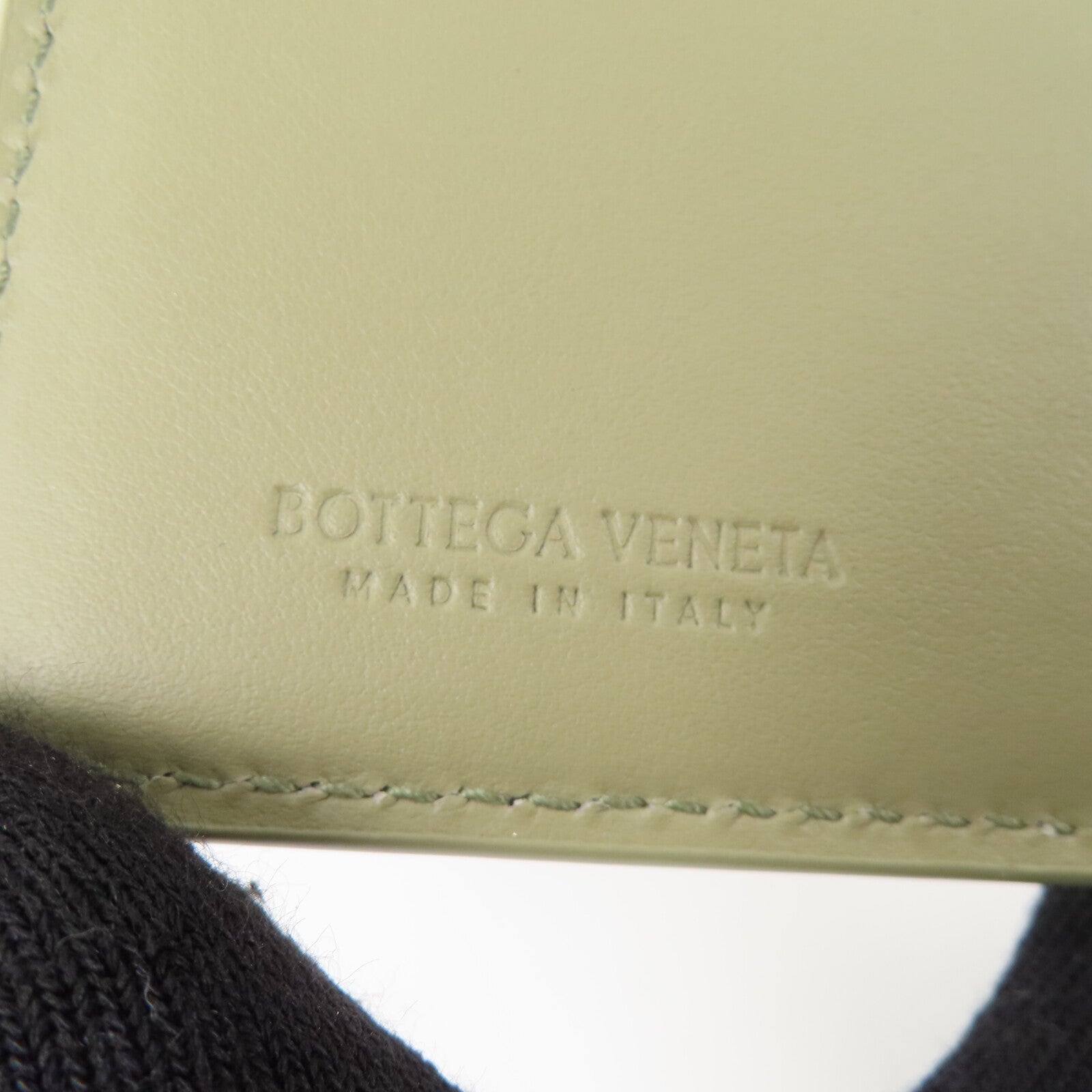 BOTTEGA VENETA 織紋皮革Middle Wallet金扣短錢包