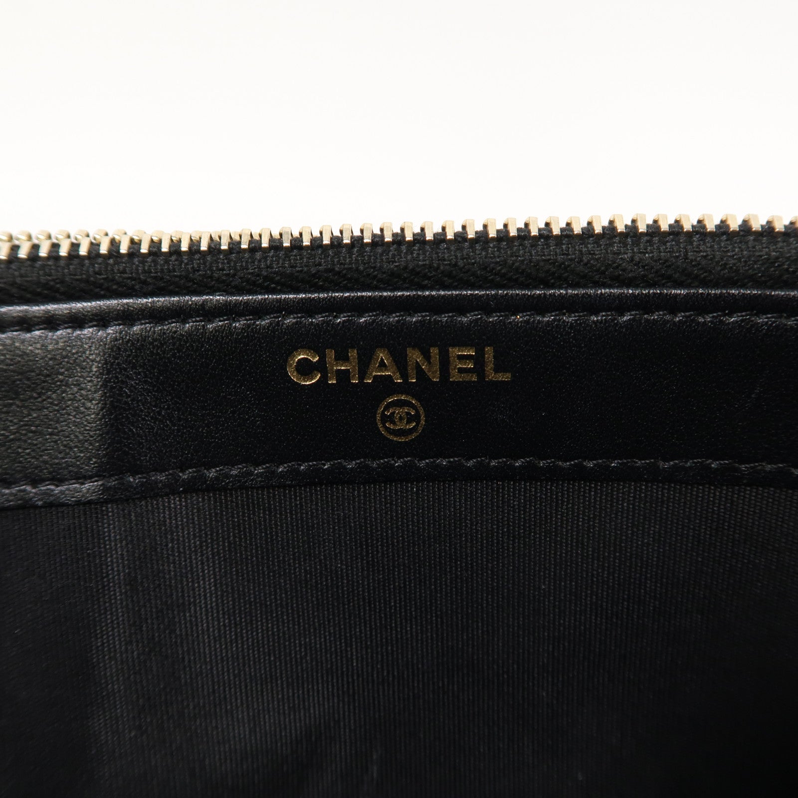 CHANEL 菱格牛皮皮革Boy Chanel WOC Double Zip Clutch金扣鏈帶肩背袋黑色