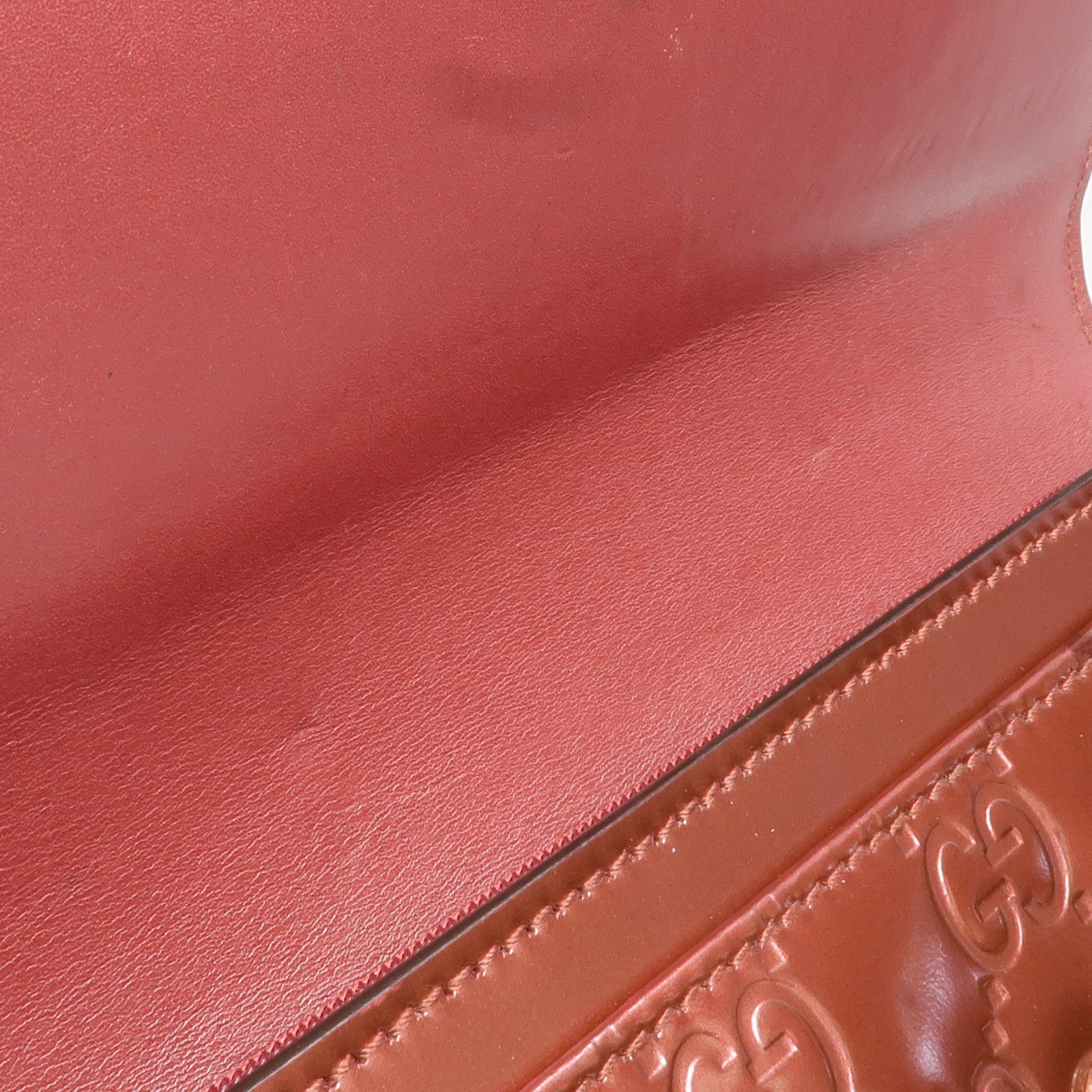 GUCCI 漆皮皮革Lovely Heart Continental Wallet金扣長錢包